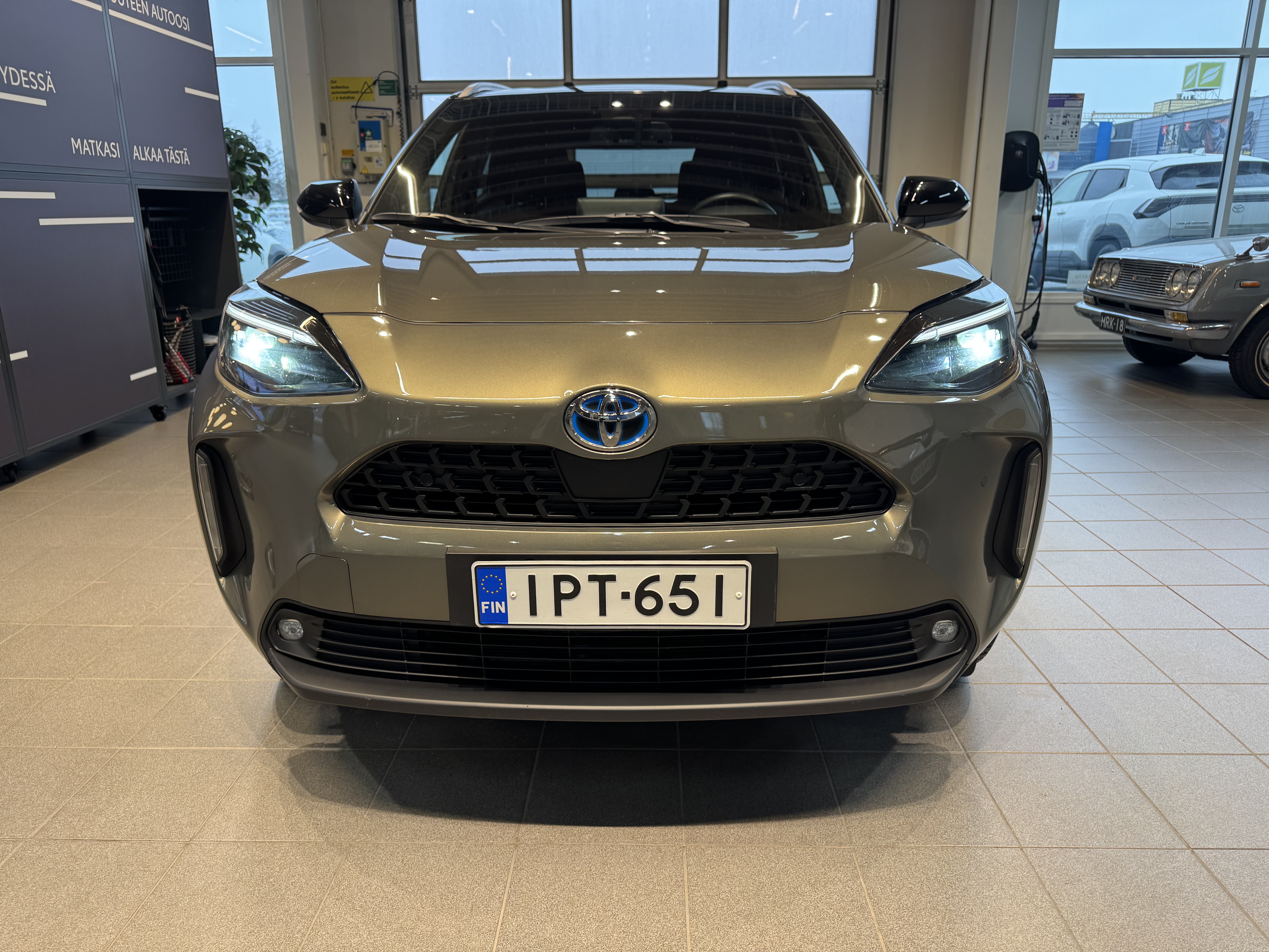 TOYOTA Yaris Cross 2022