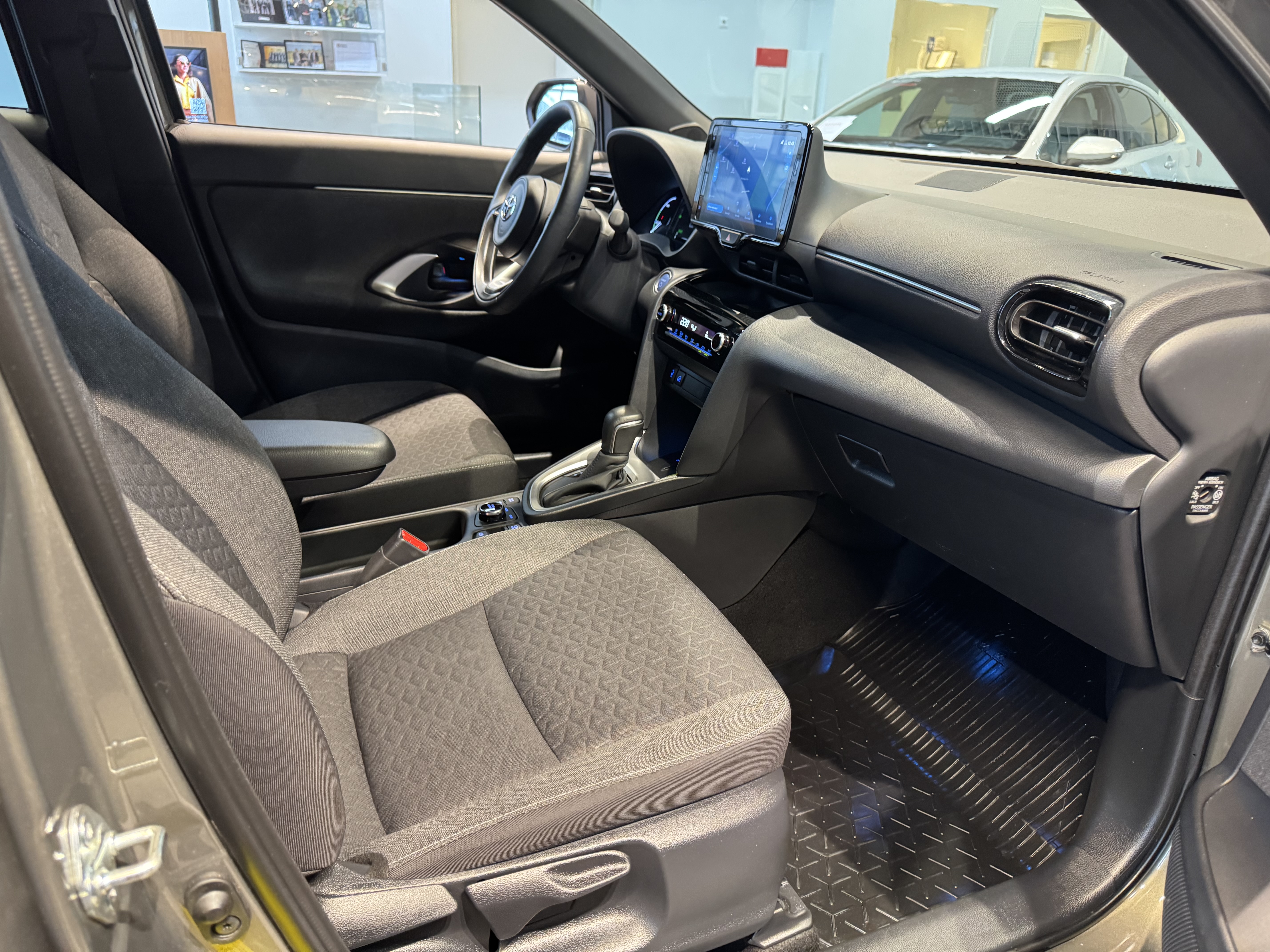 TOYOTA Yaris Cross 2022