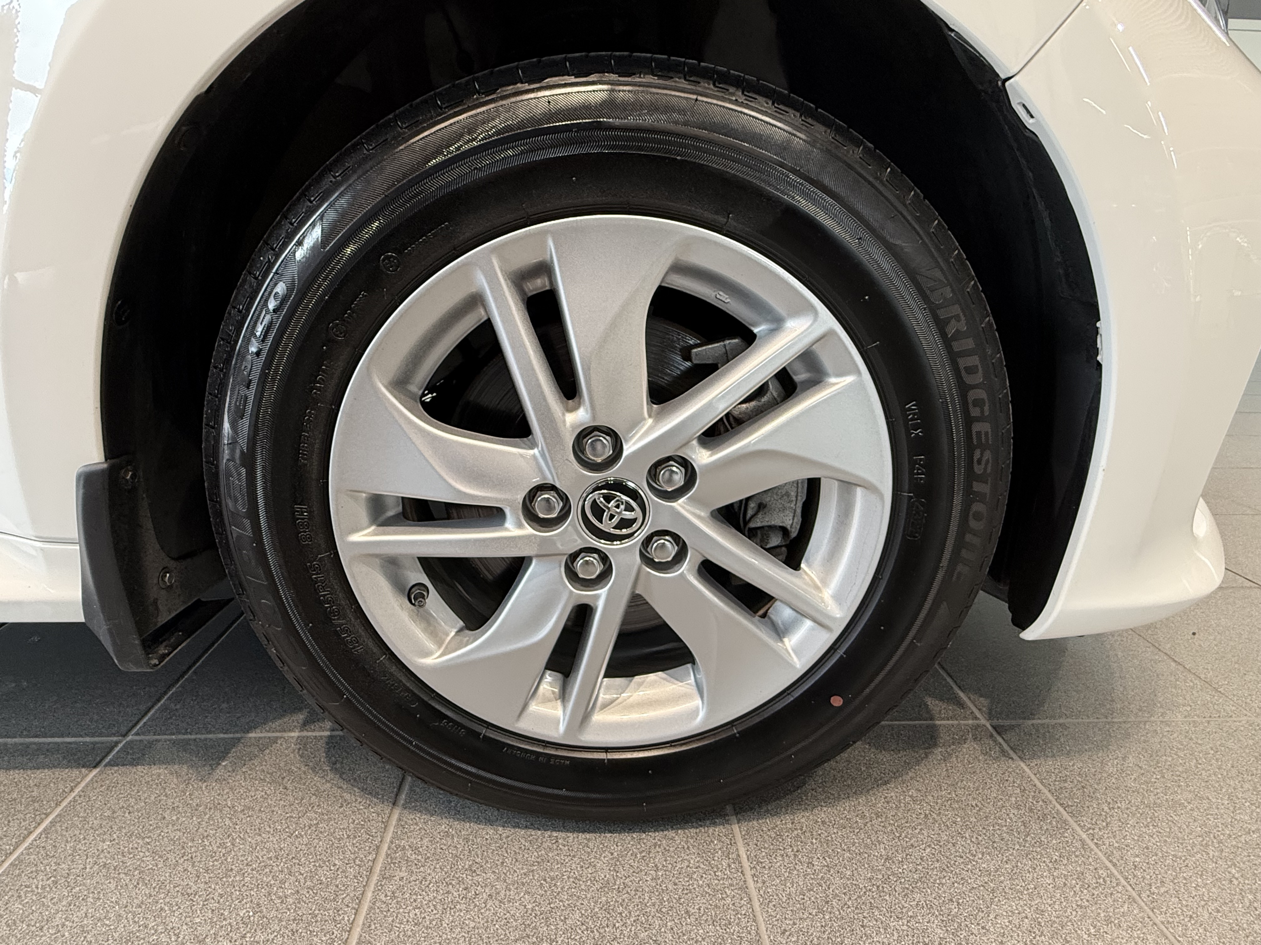 Toyota Yaris 2023