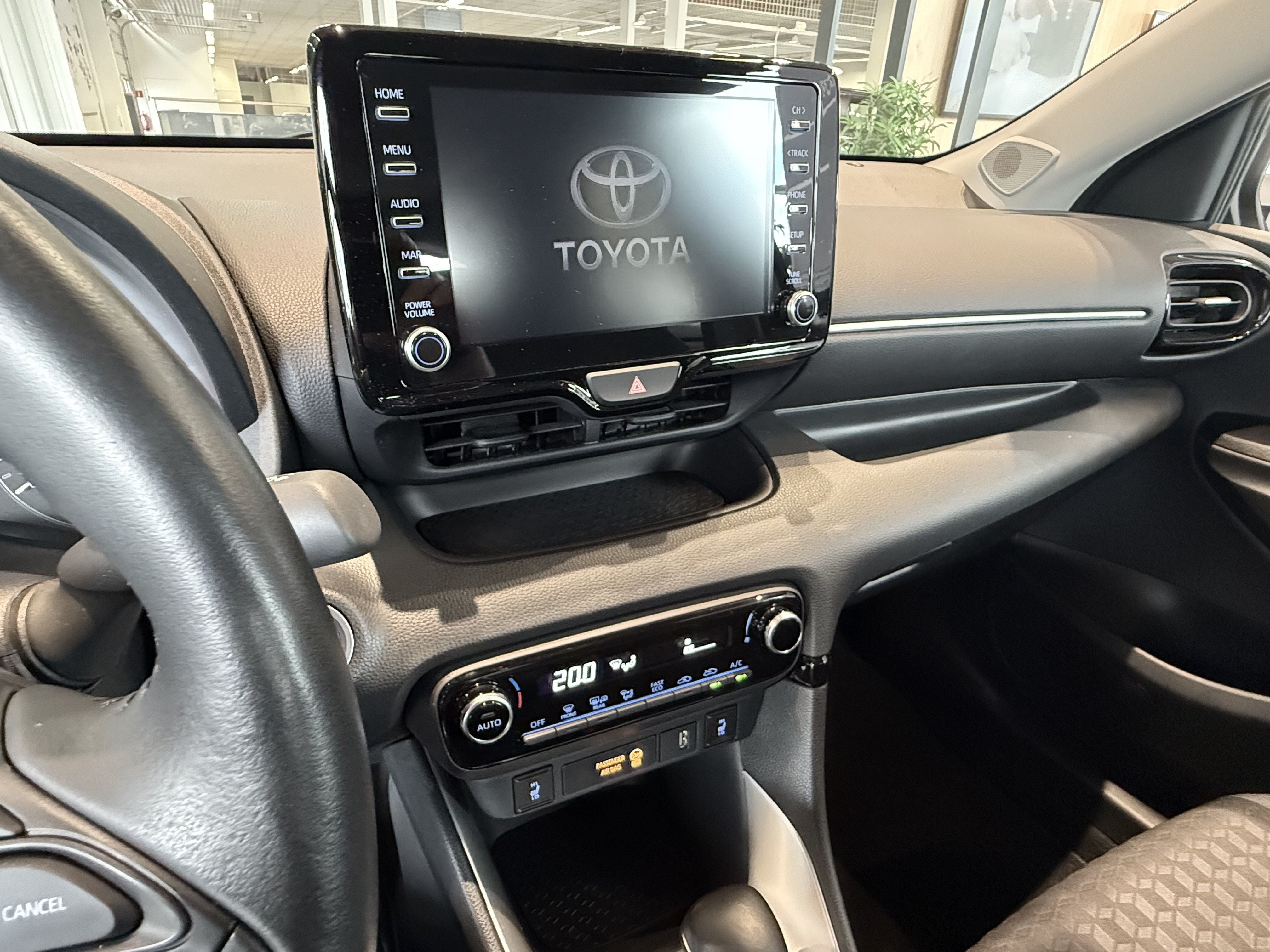 Toyota Yaris 2023