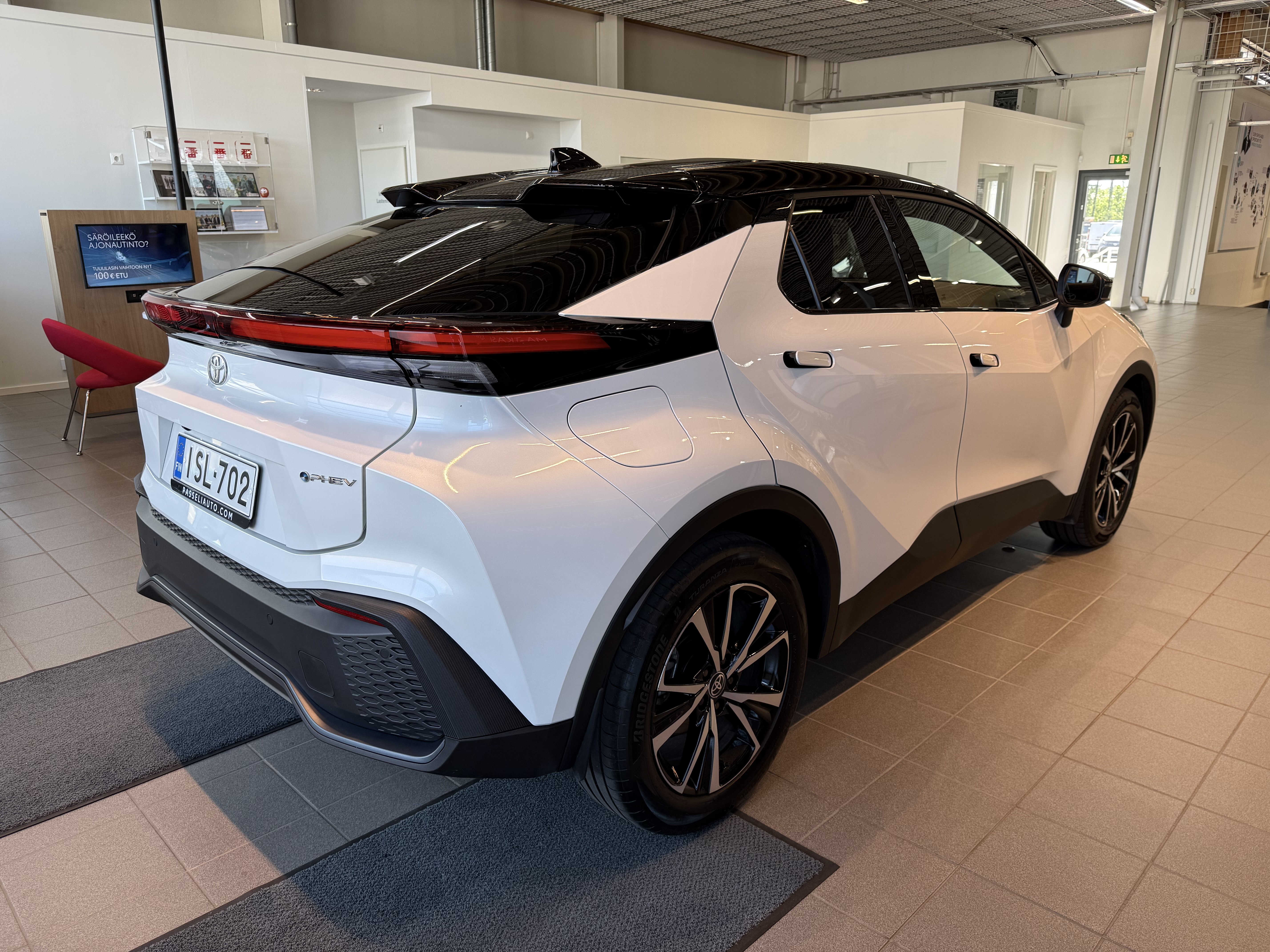 Toyota C-HR 2025