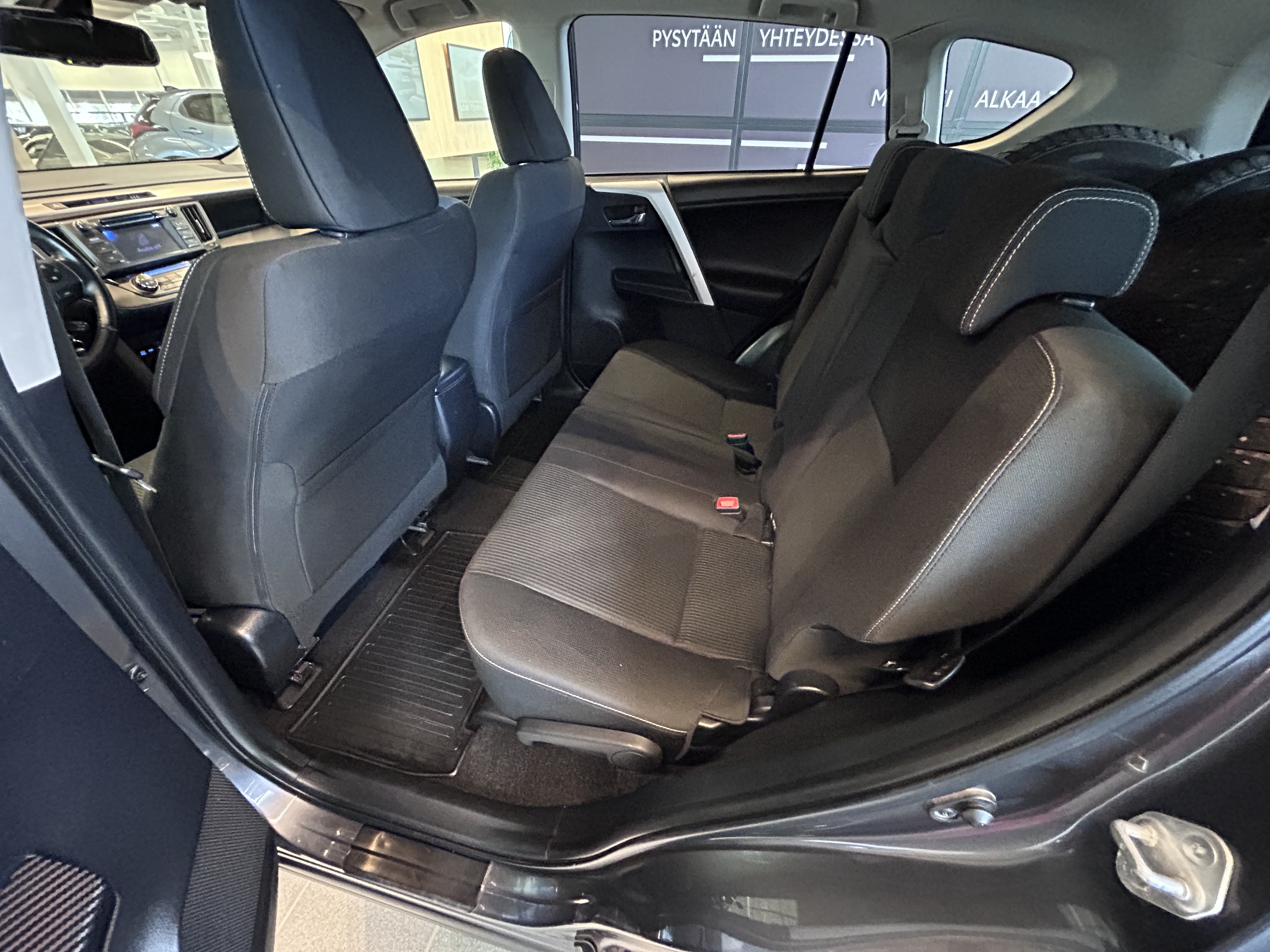 TOYOTA RAV4 2014