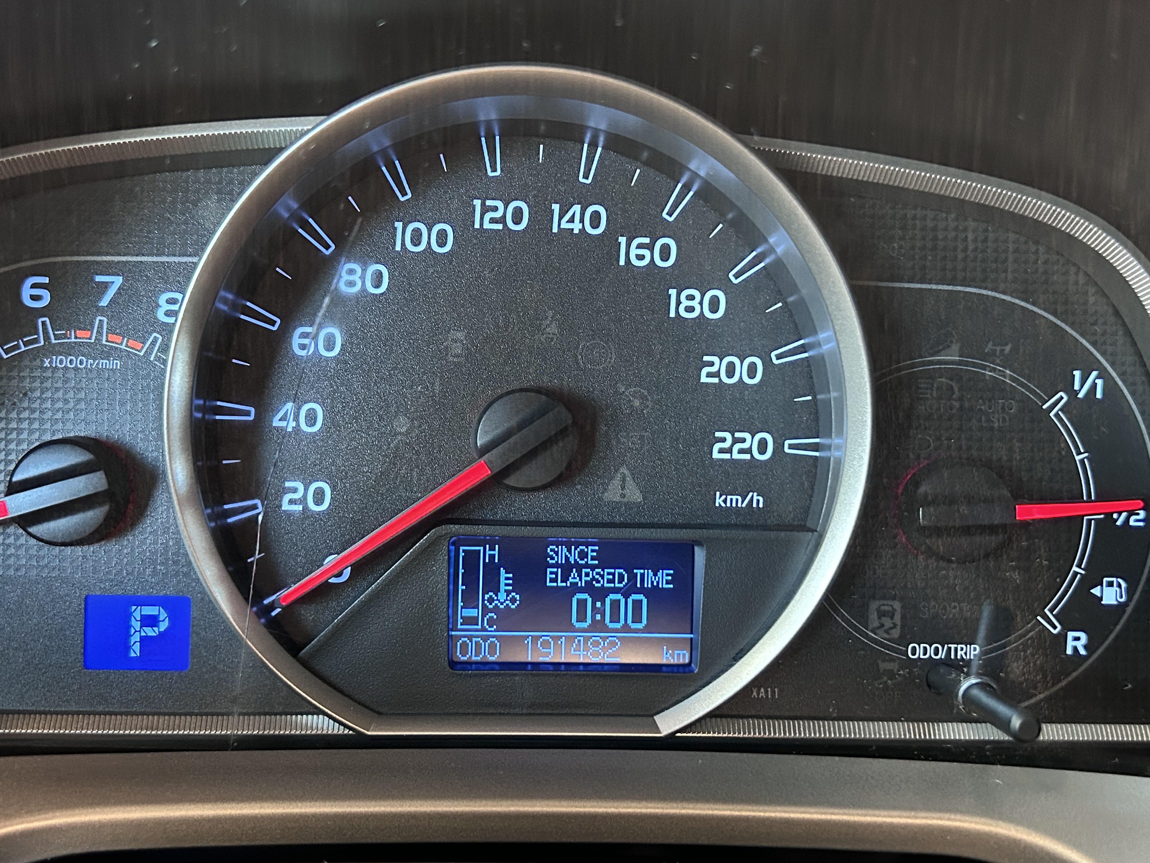 TOYOTA RAV4 2014