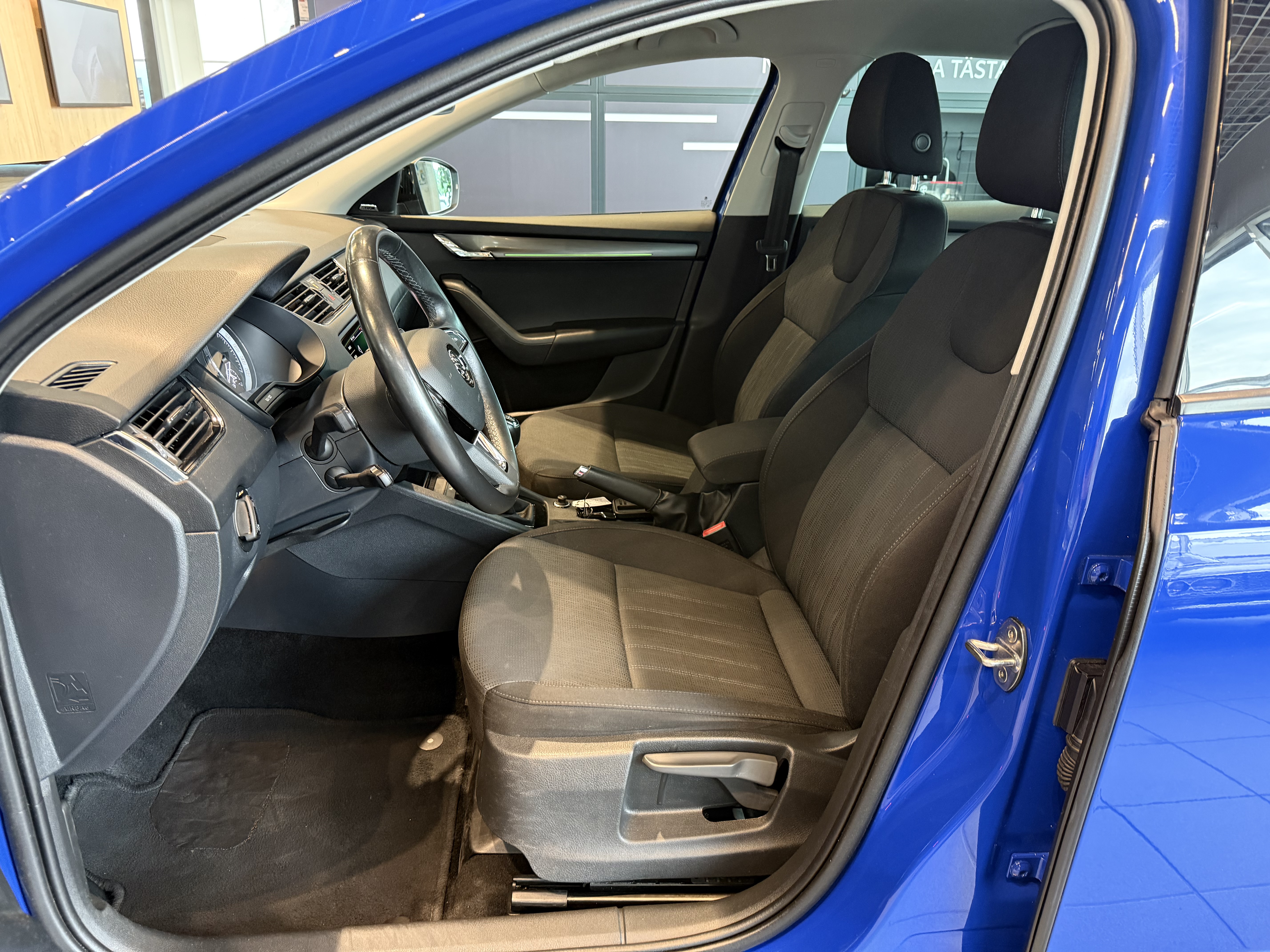 SKODA OCTAVIA 2019