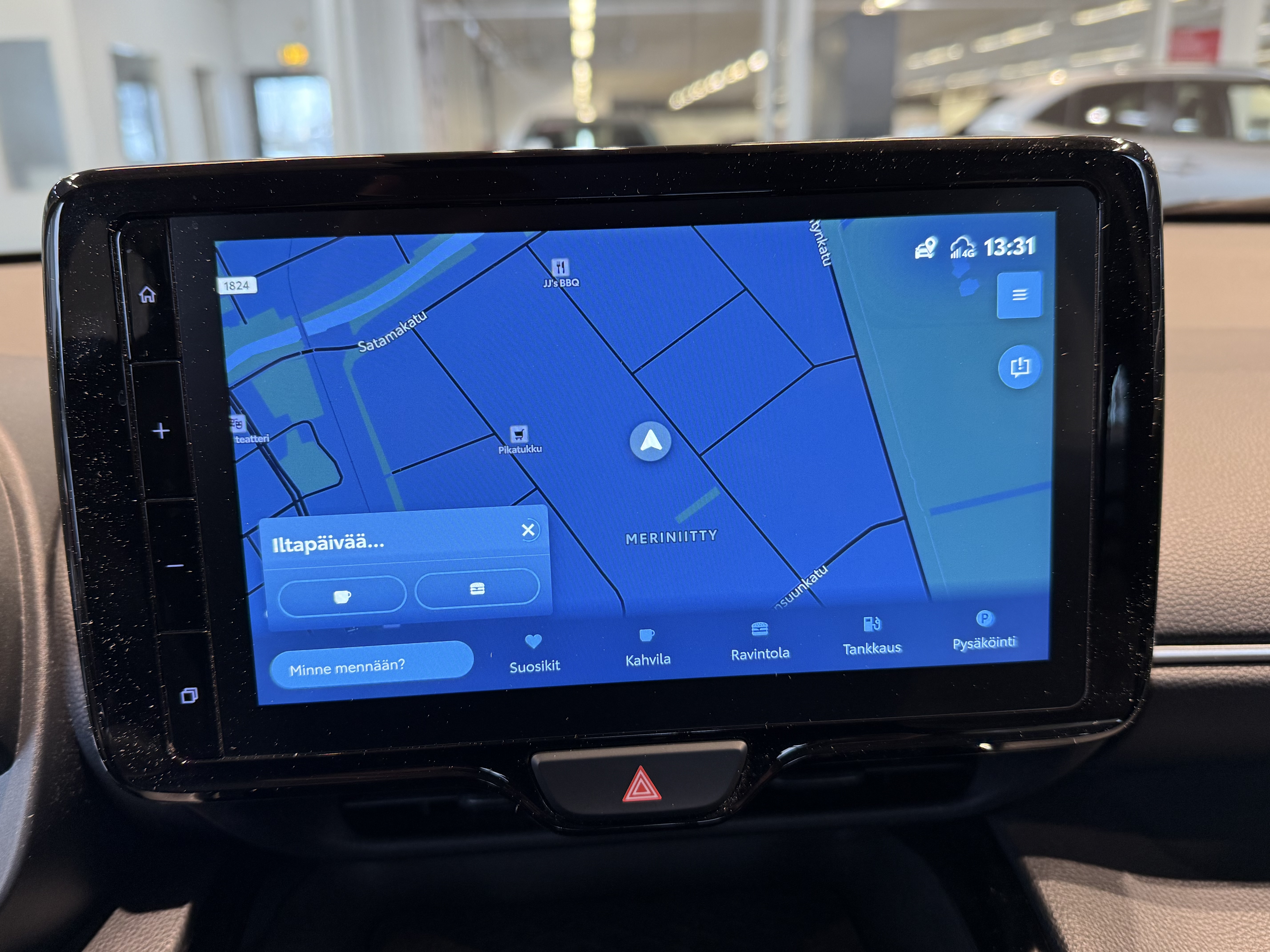 TOYOTA Yaris Cross 2023