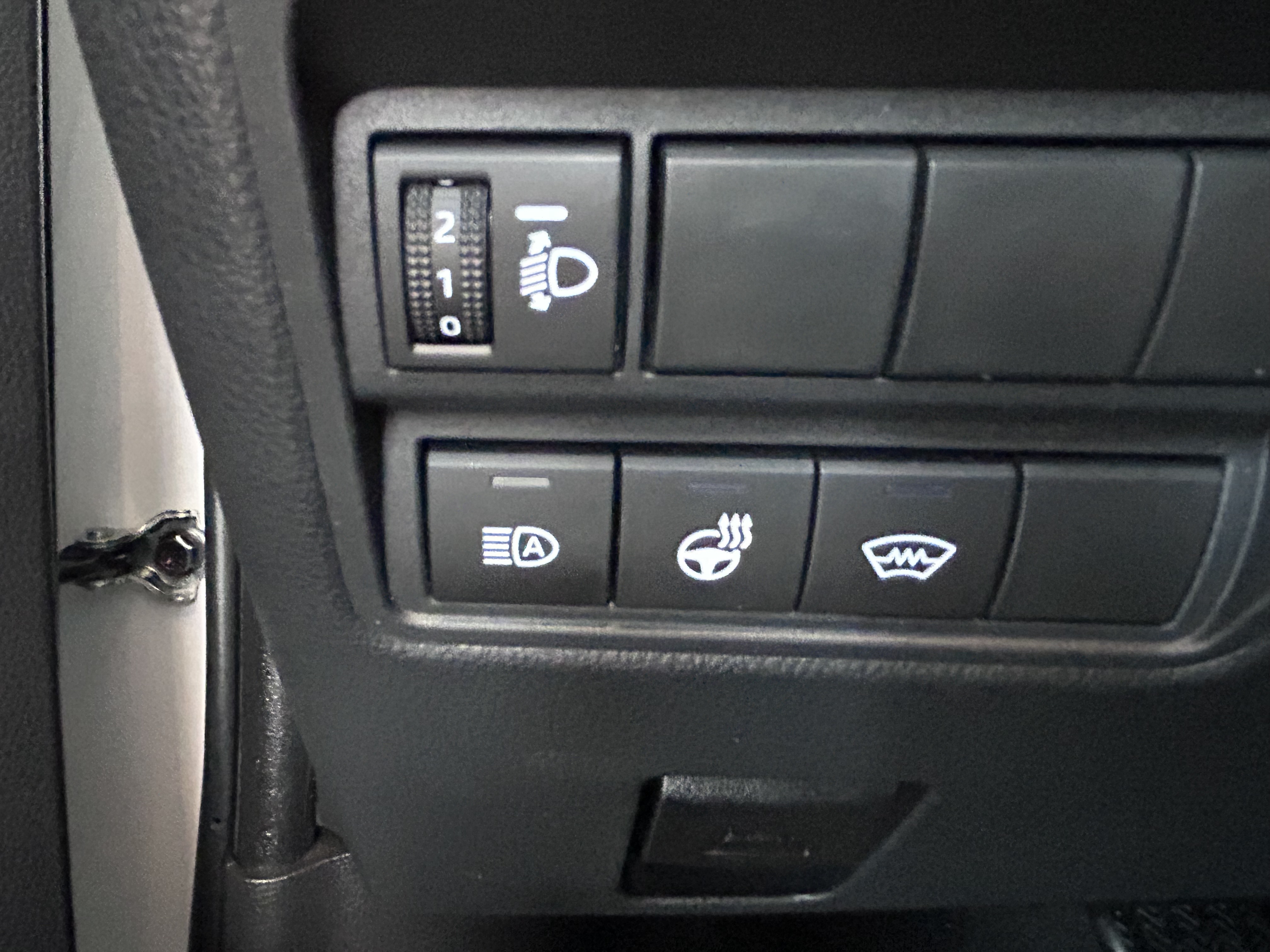TOYOTA Yaris Cross 2025