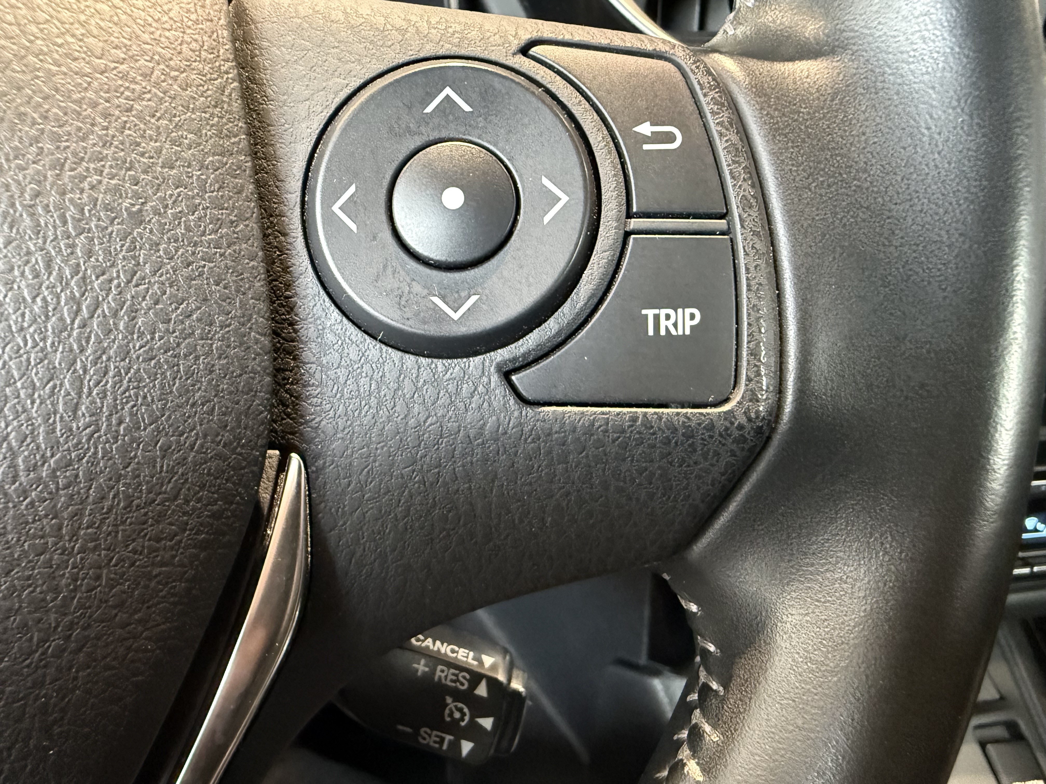 TOYOTA Auris 2018
