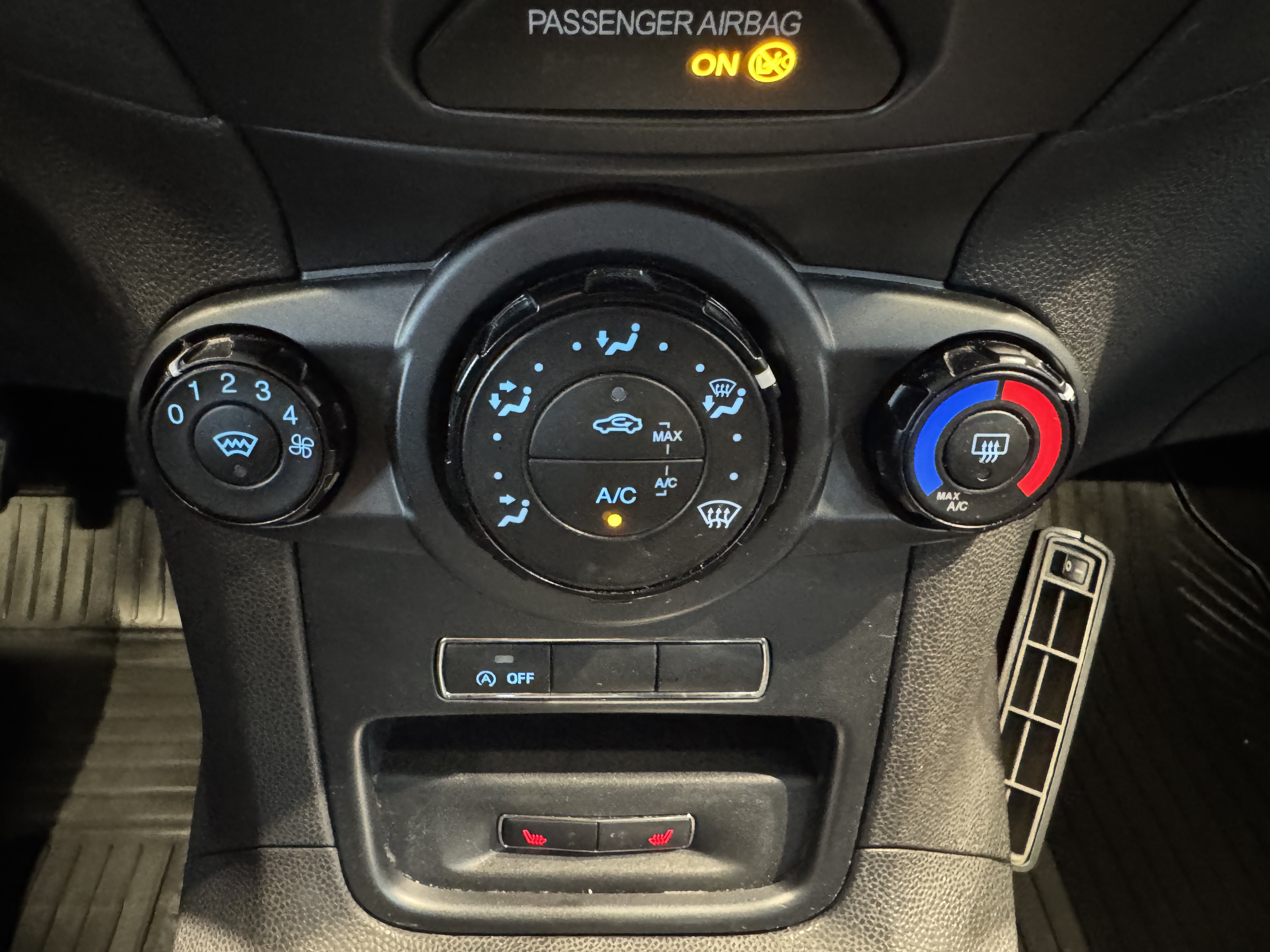 FORD FIESTA 2013