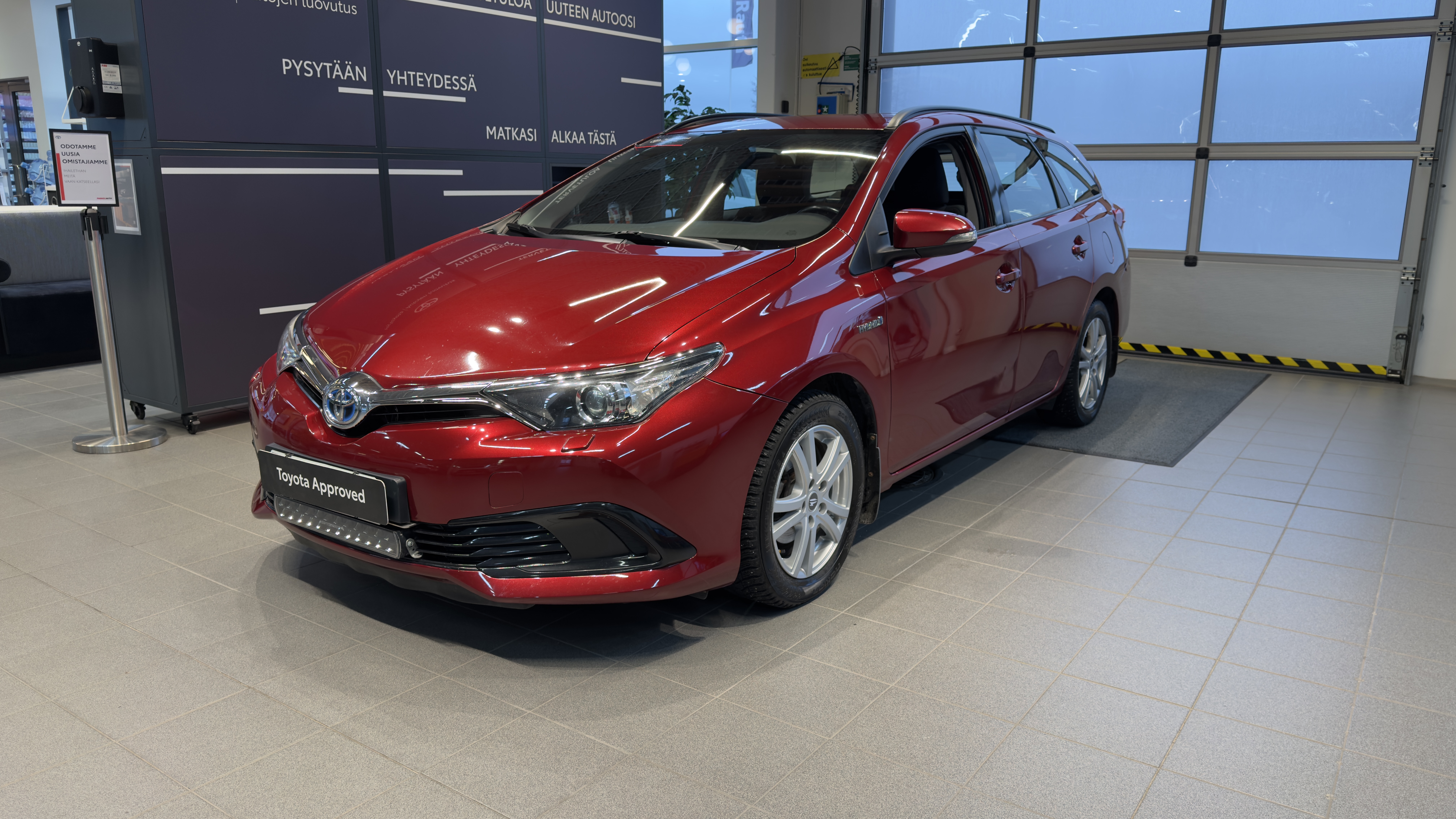 TOYOTA Auris 2017