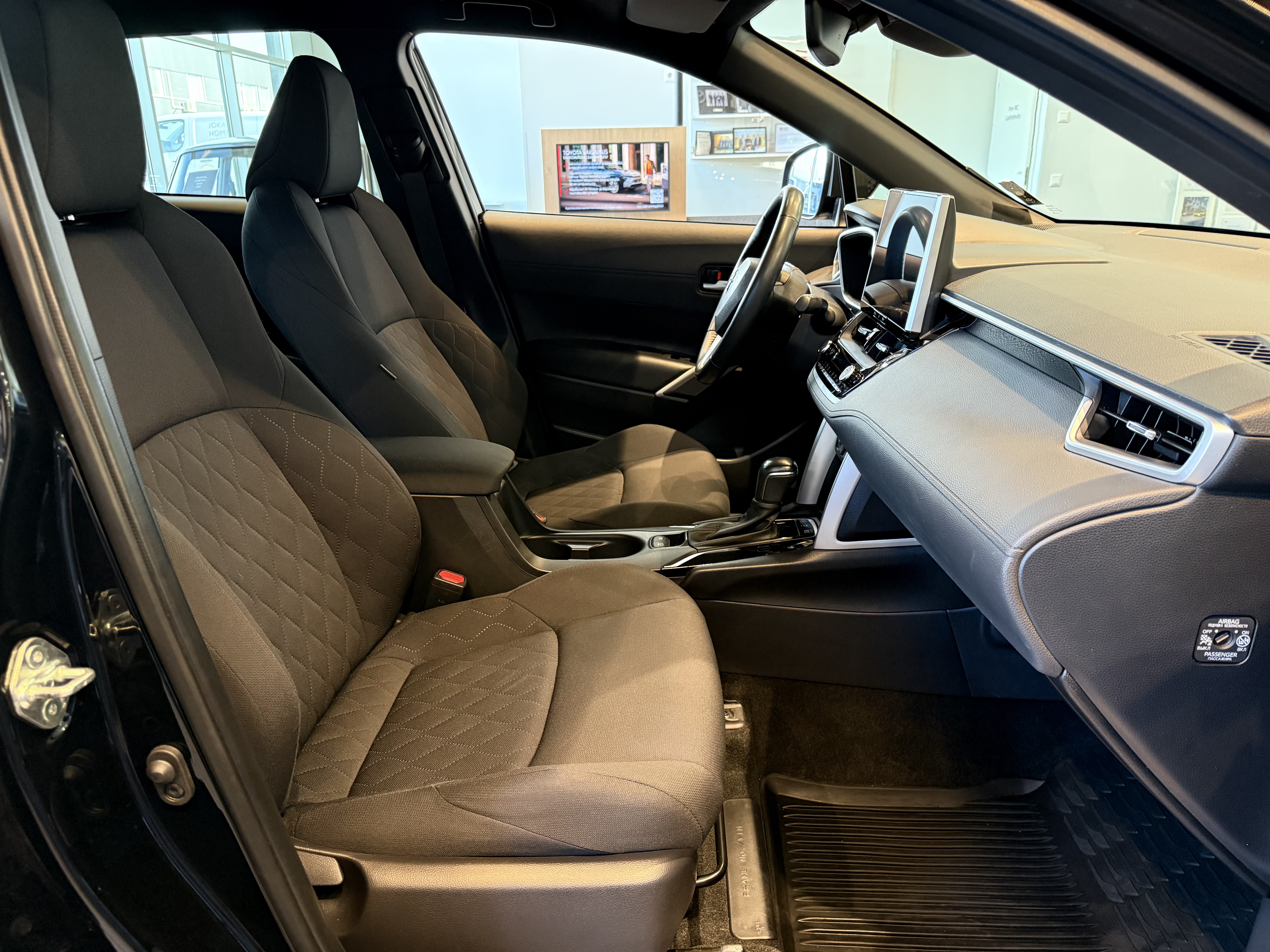 TOYOTA Corolla Cross 2022