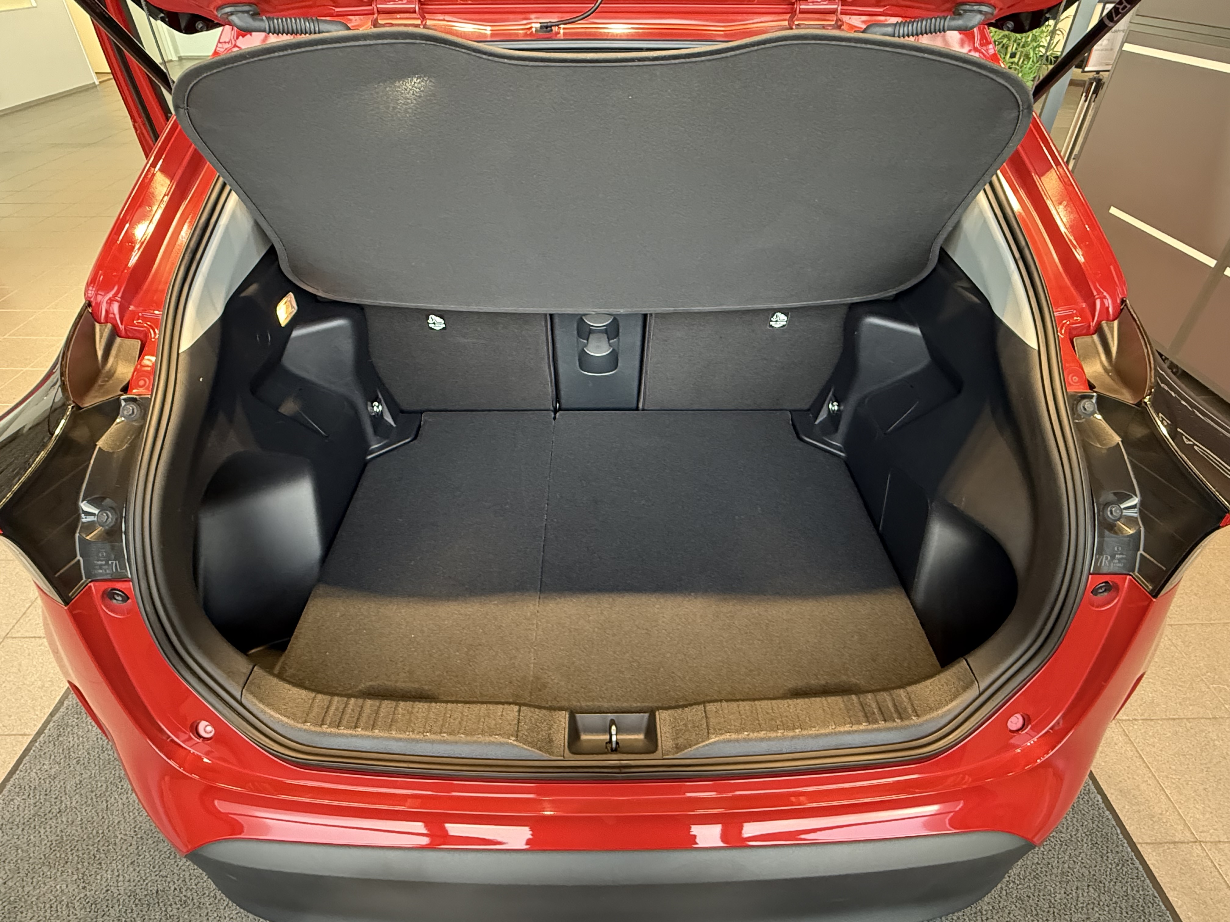 TOYOTA Yaris Cross 2024