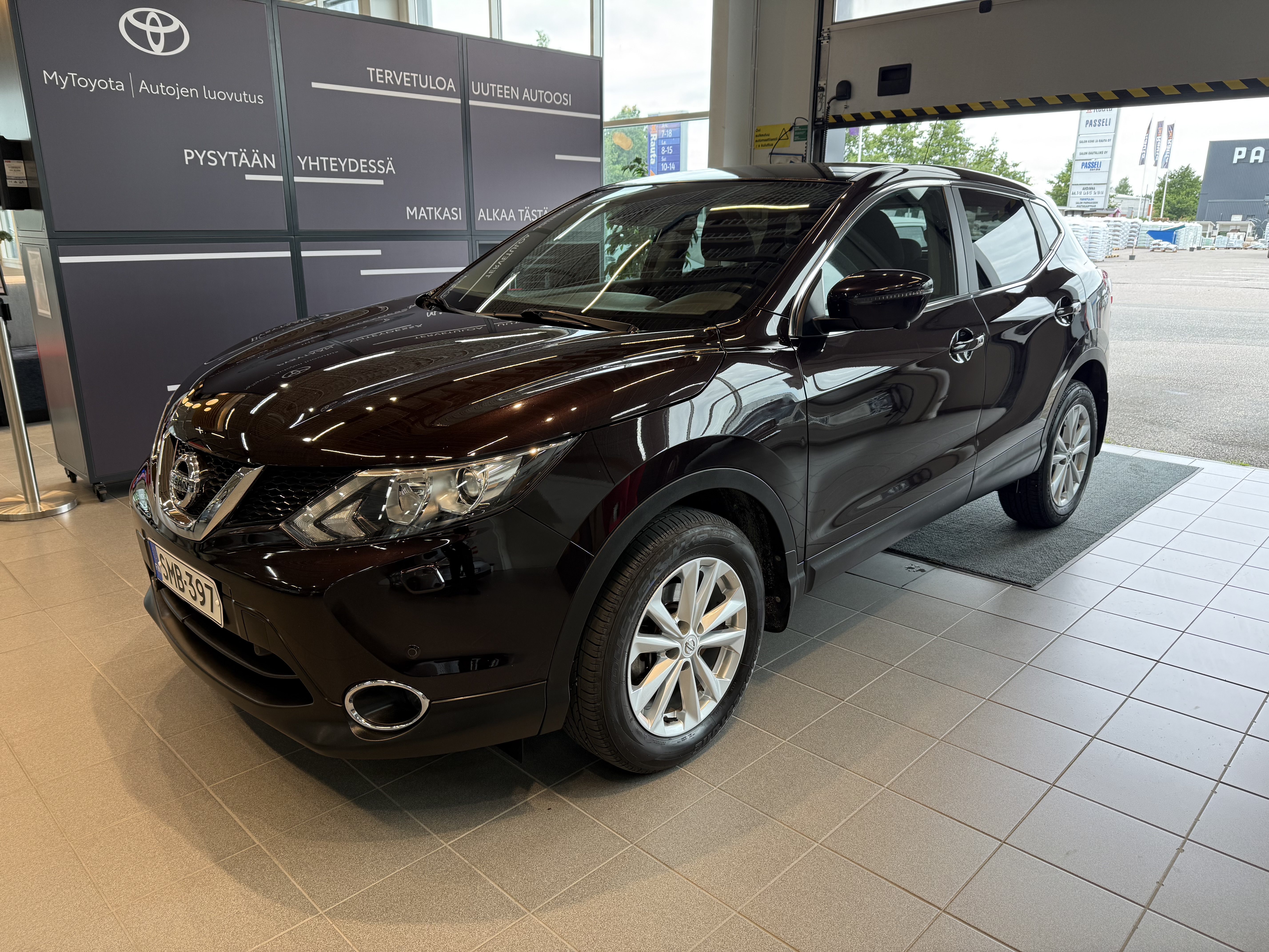 NISSAN Qashqai 2017
