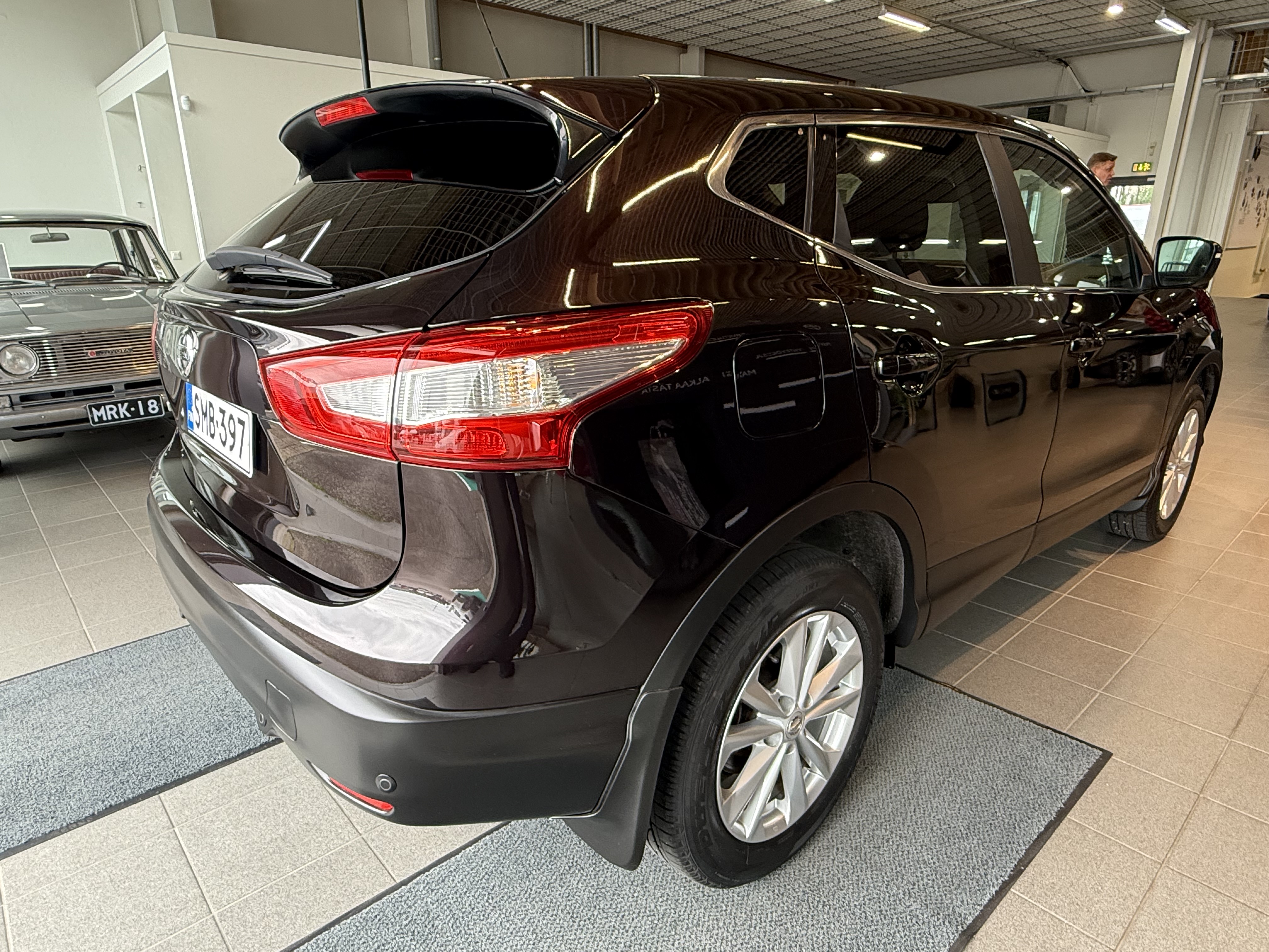 NISSAN Qashqai 2017