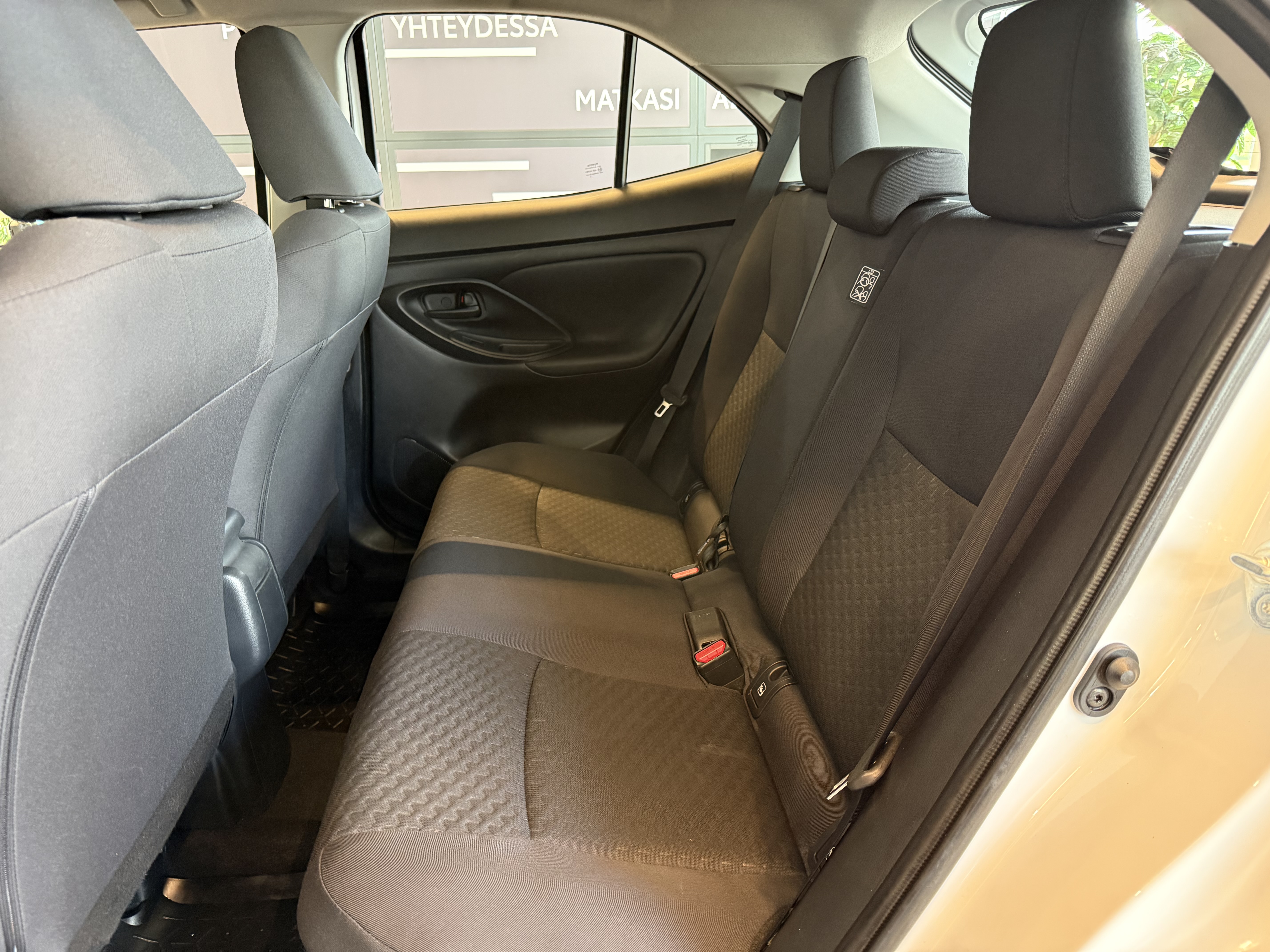 TOYOTA Yaris Cross 2024