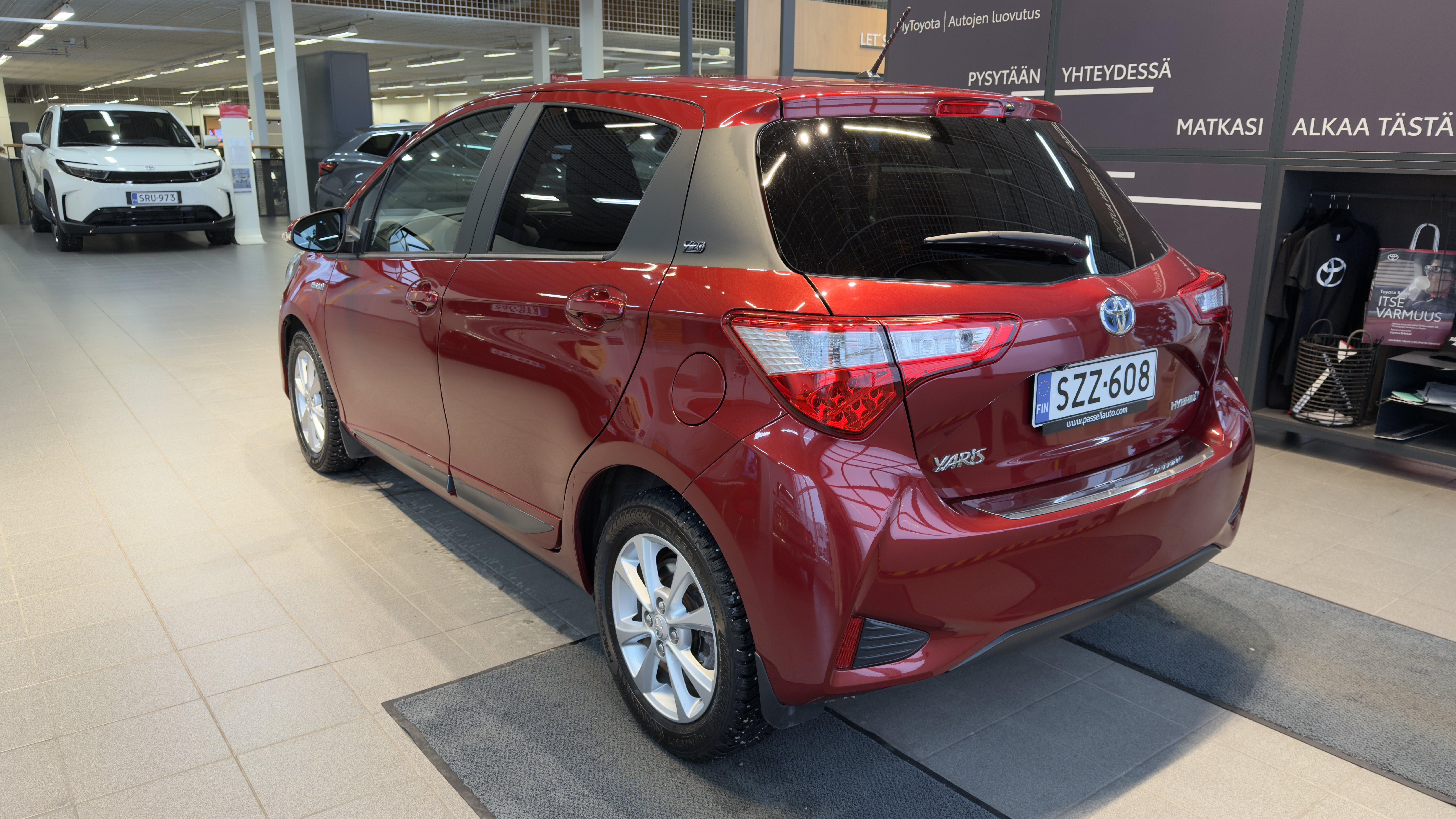 TOYOTA YARIS 2019