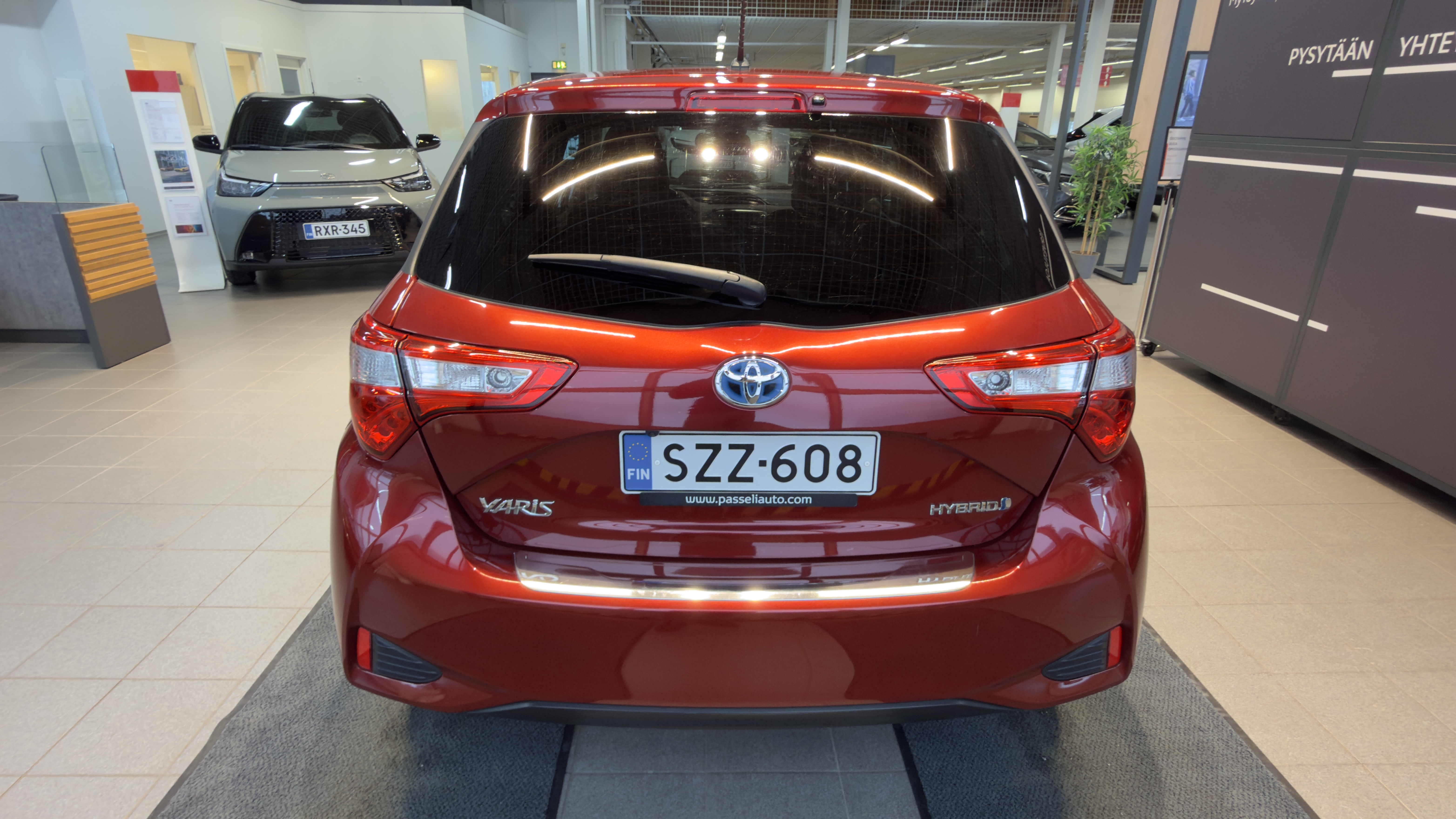 TOYOTA YARIS 2019