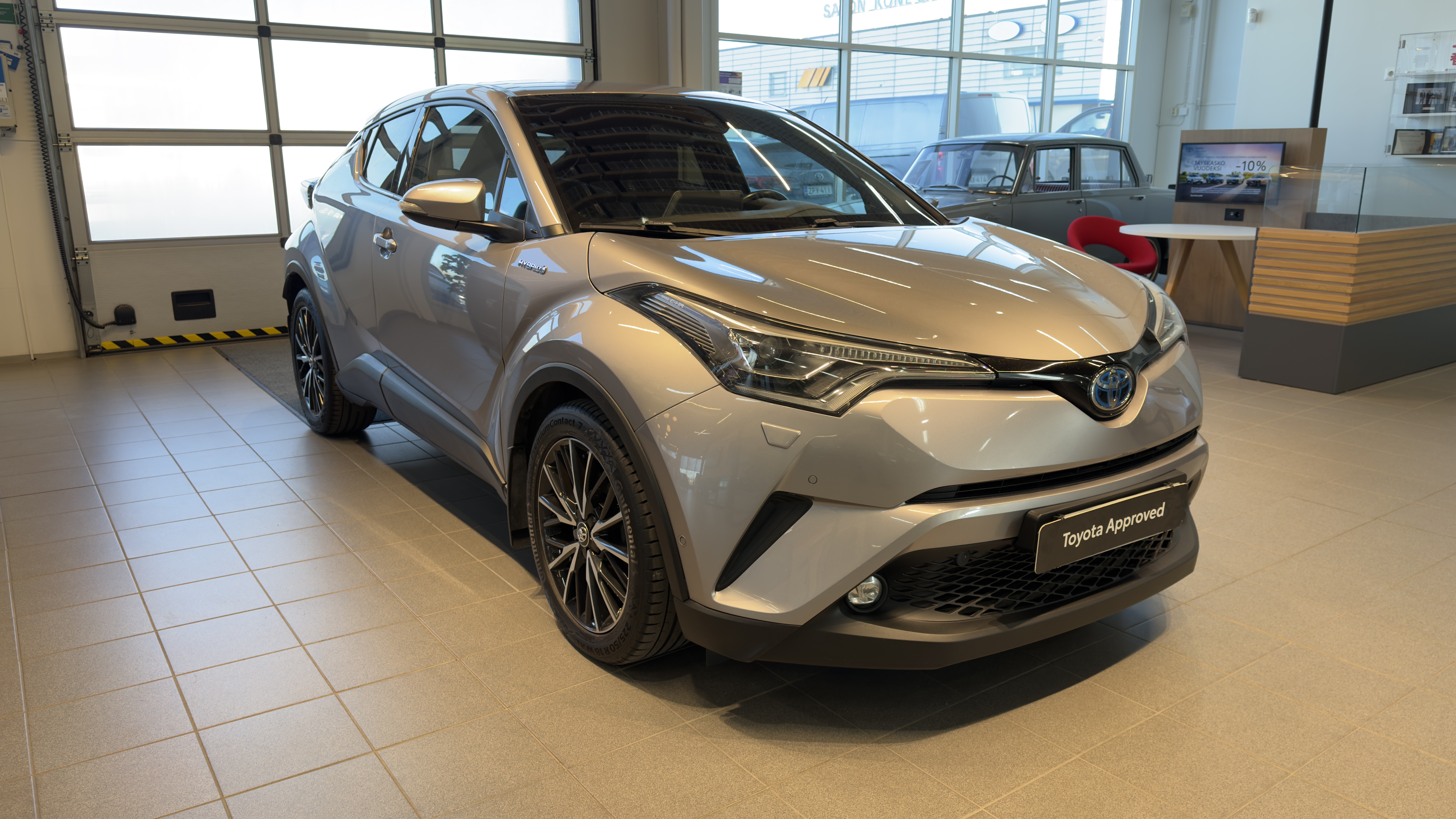 TOYOTA C-HR 2018