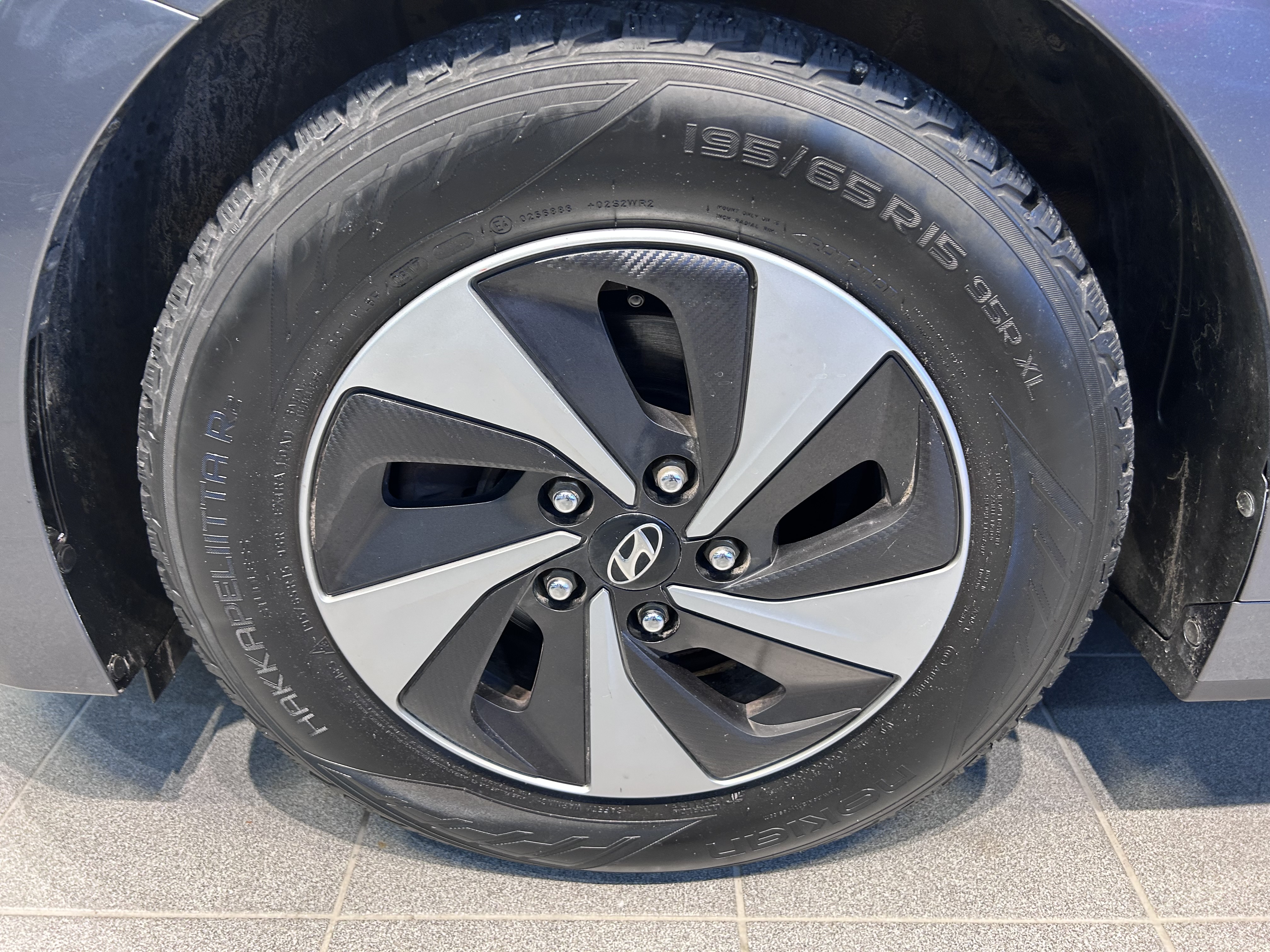 HYUNDAI IONIQ hybrid 2017