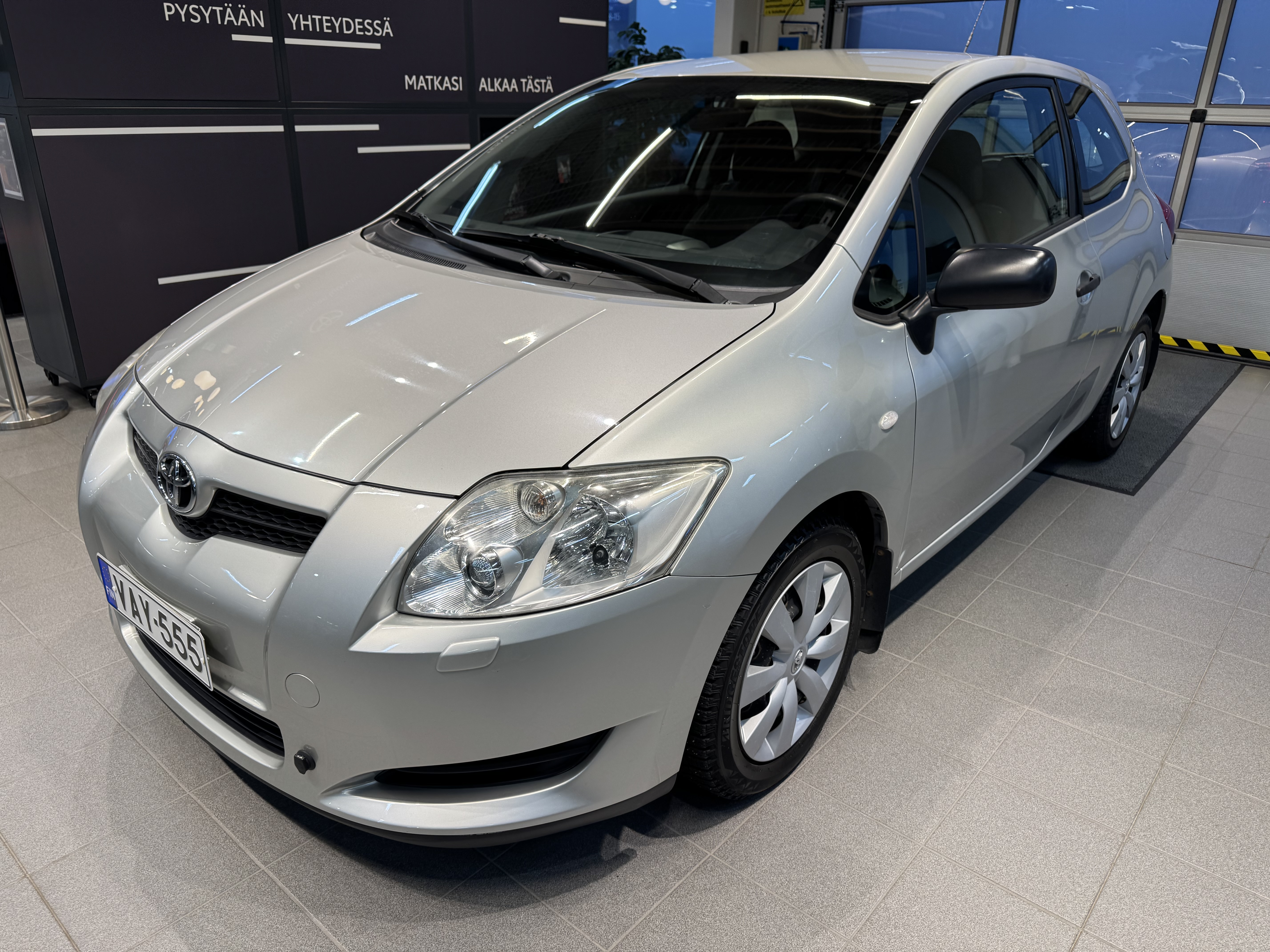 TOYOTA Auris 2007