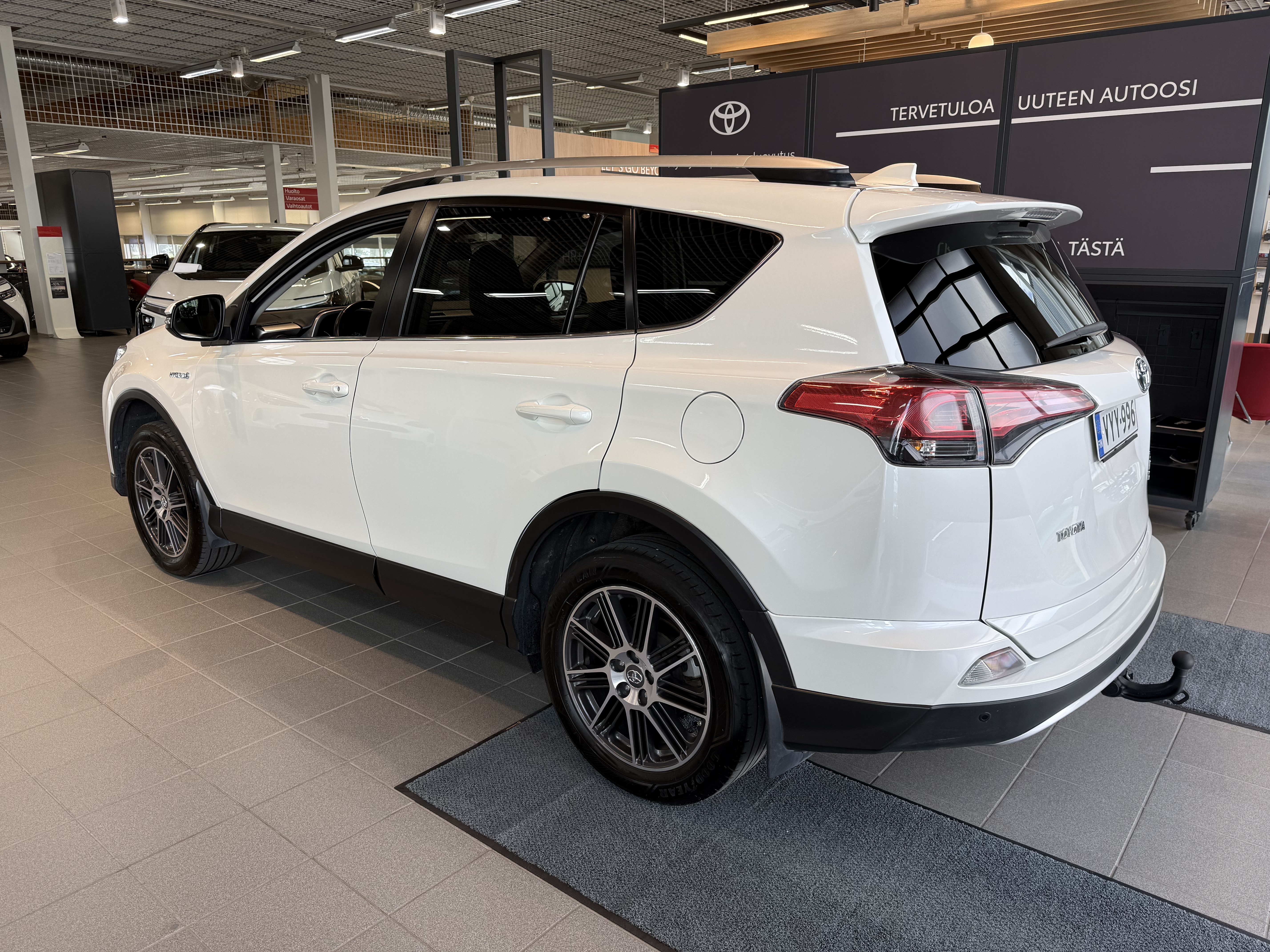 TOYOTA RAV4 2016