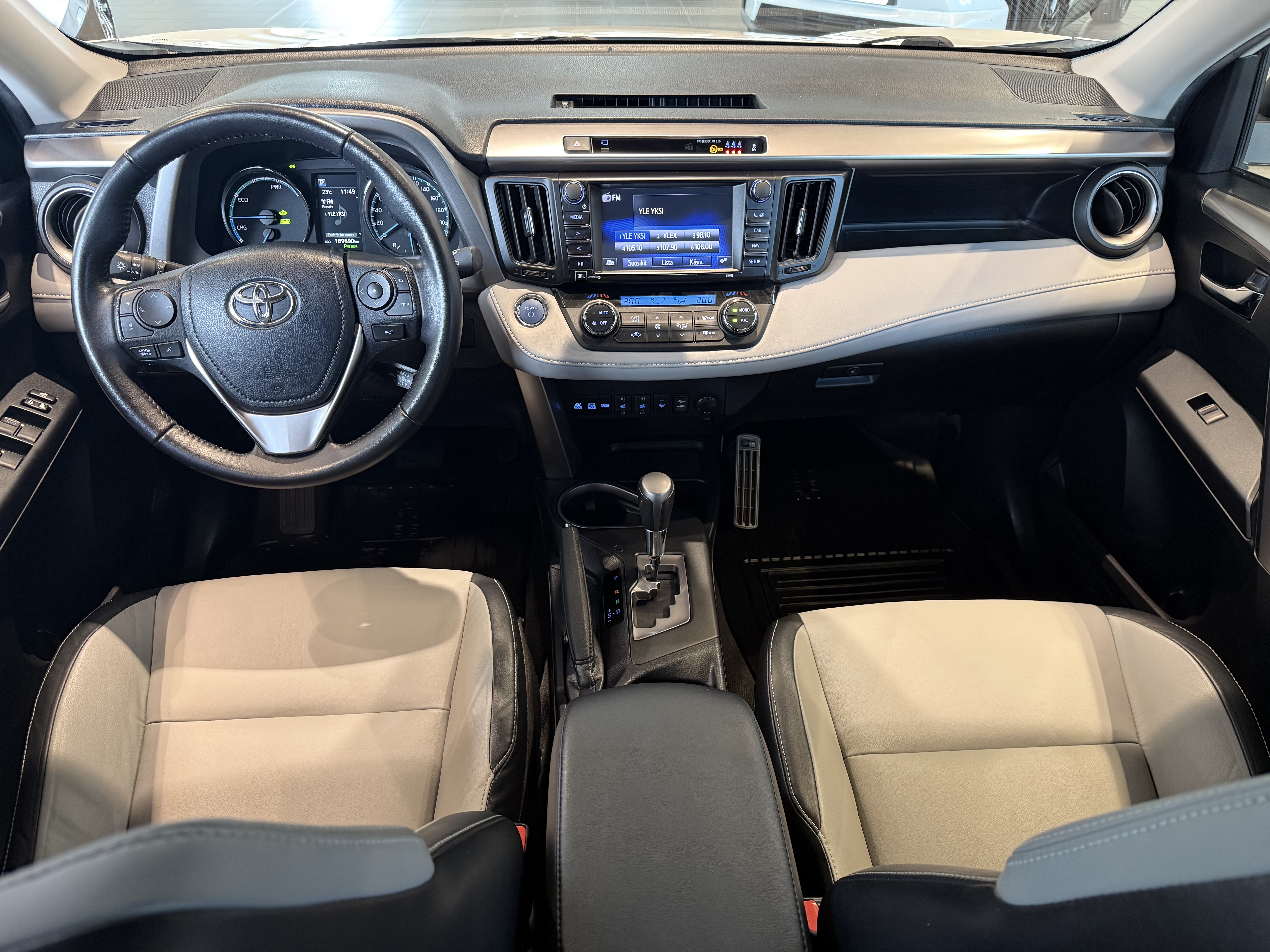 TOYOTA RAV4 2016