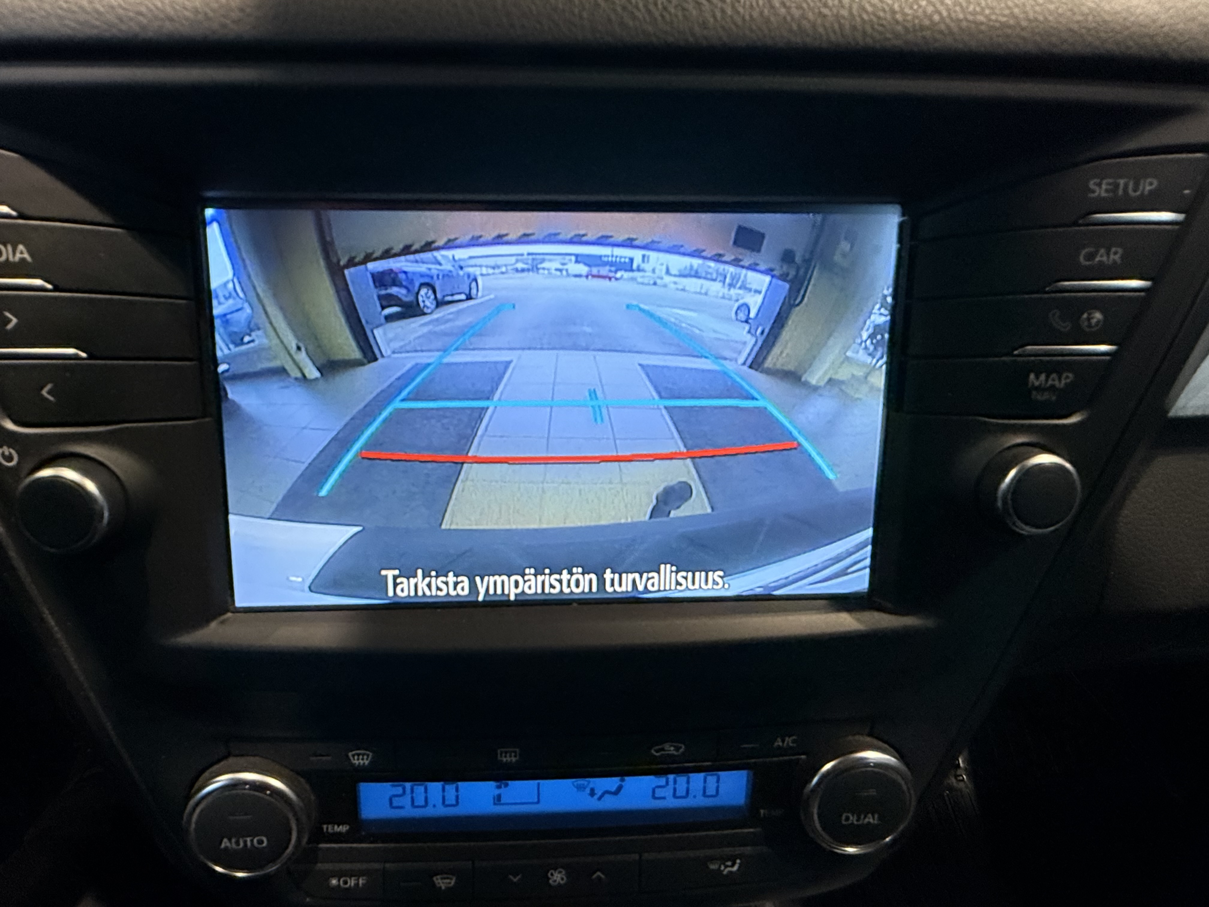 TOYOTA AVENSIS 2017