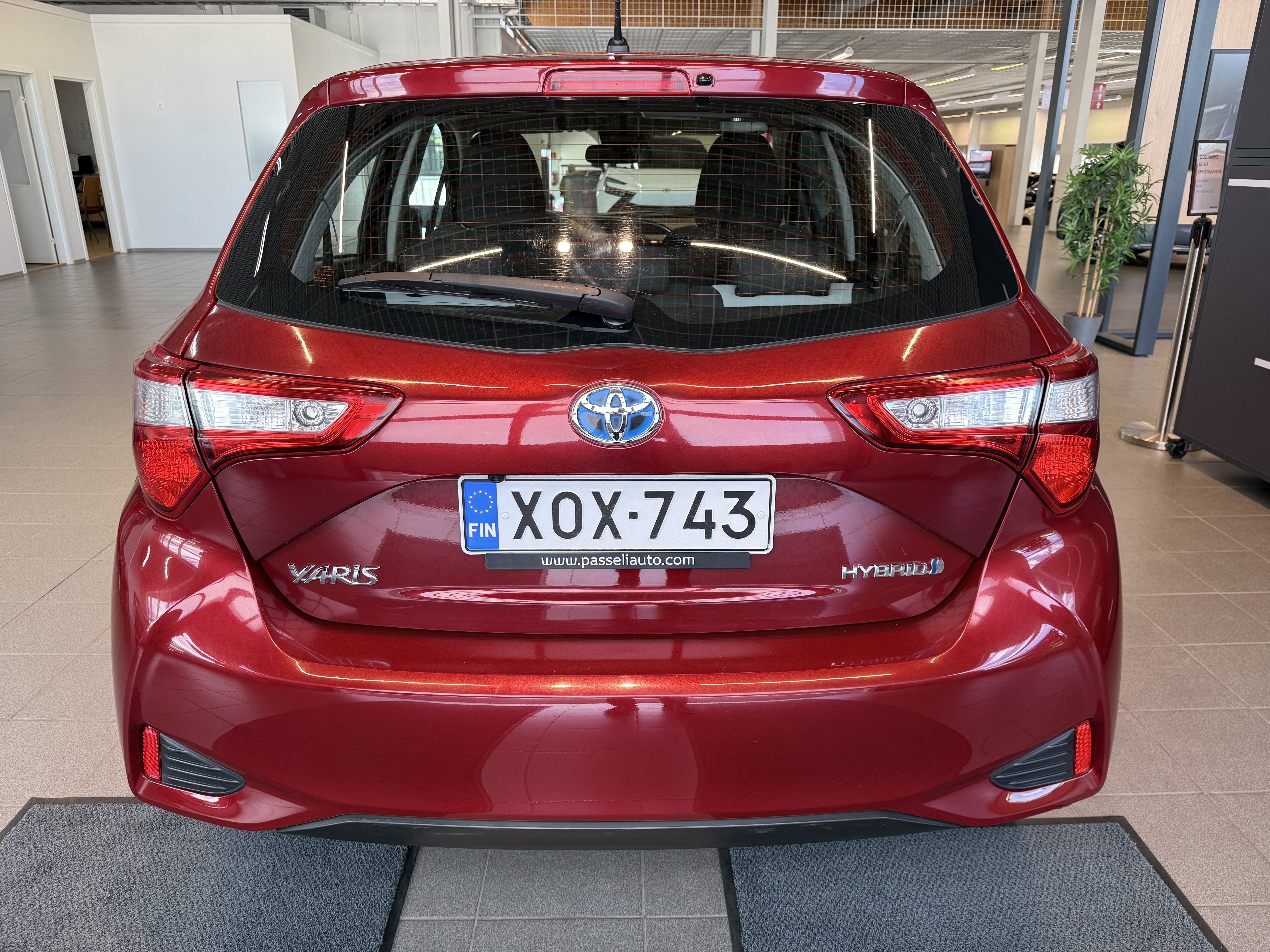 TOYOTA YARIS 2018