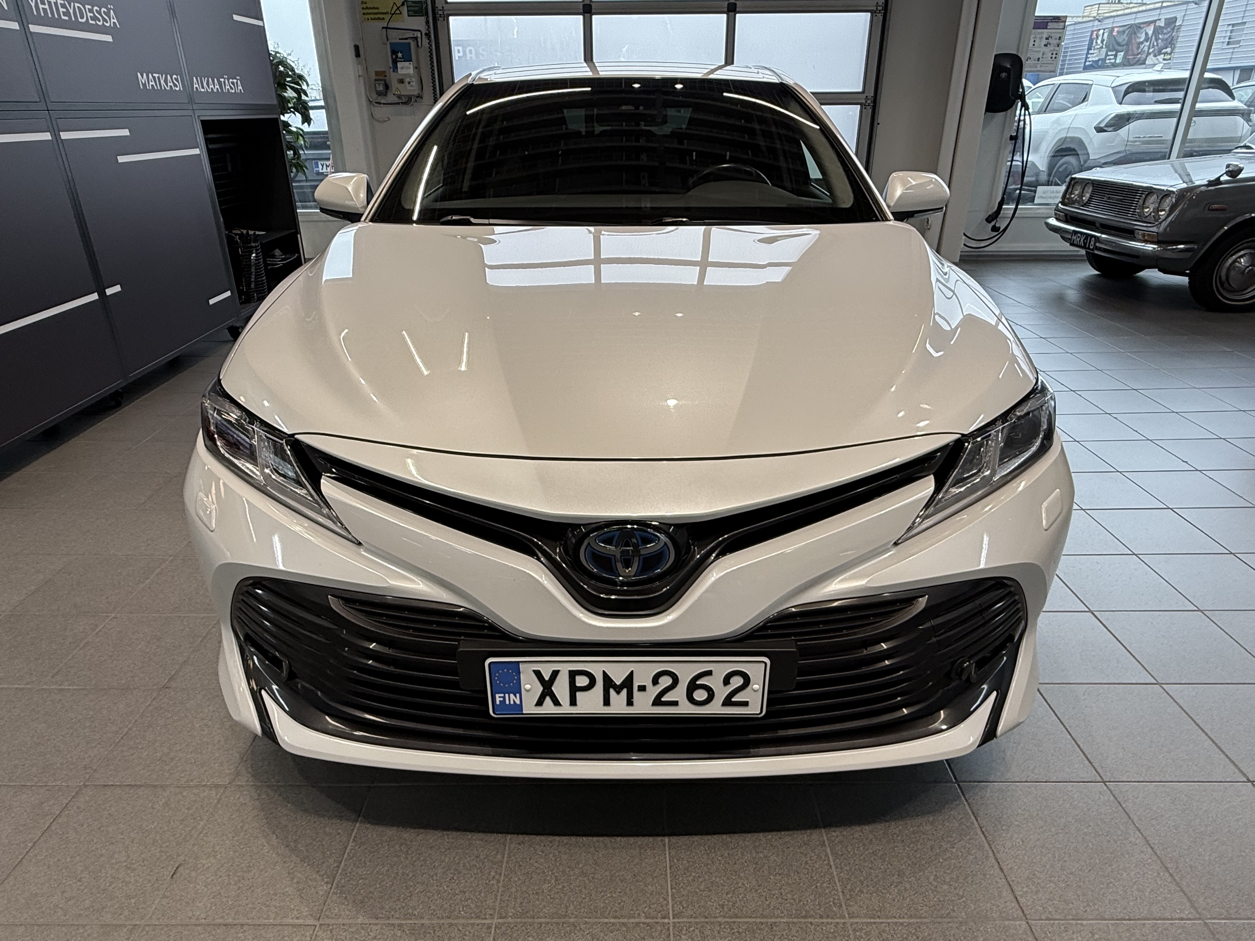TOYOTA CAMRY 2021