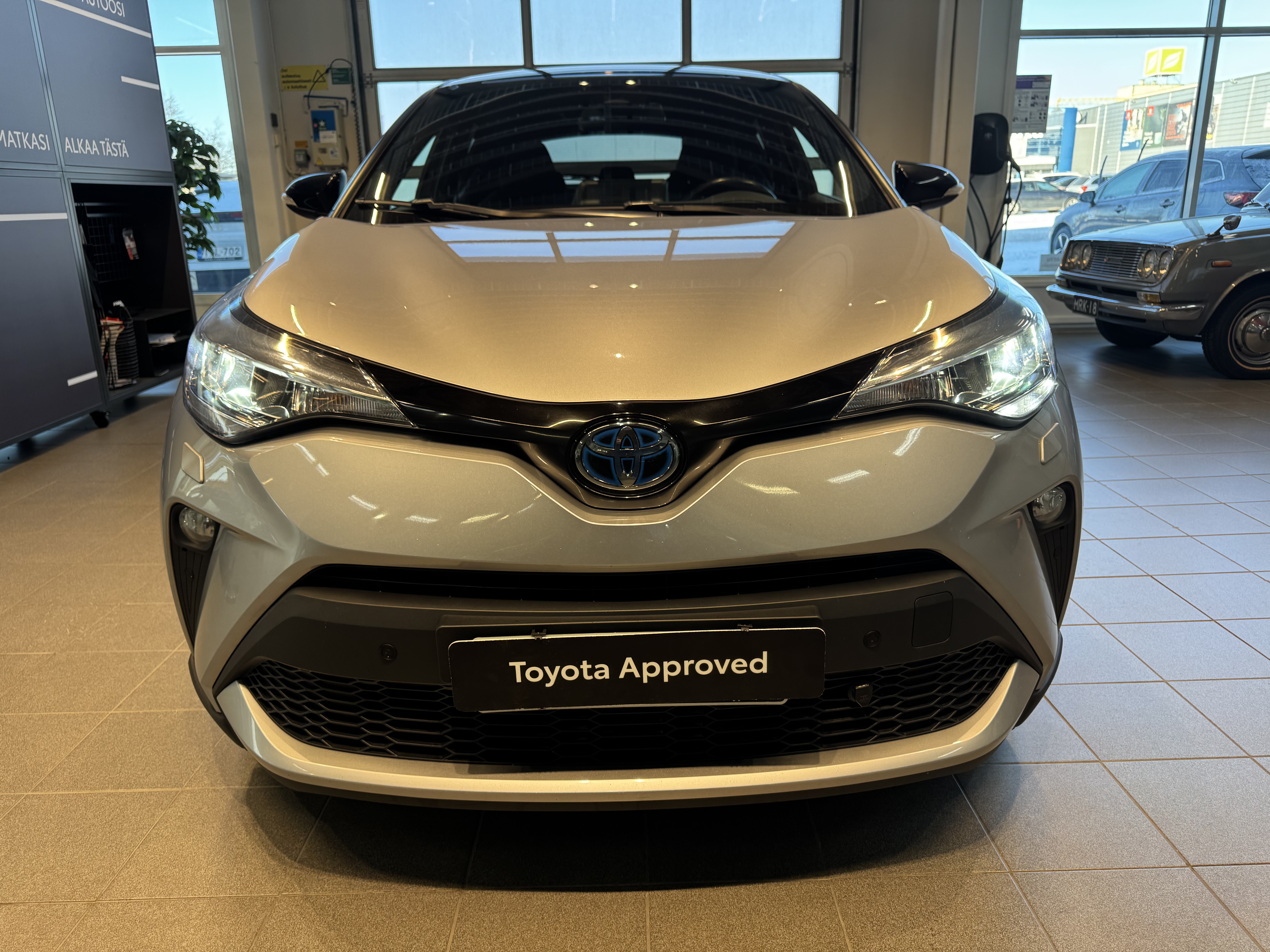 TOYOTA C-HR 2023