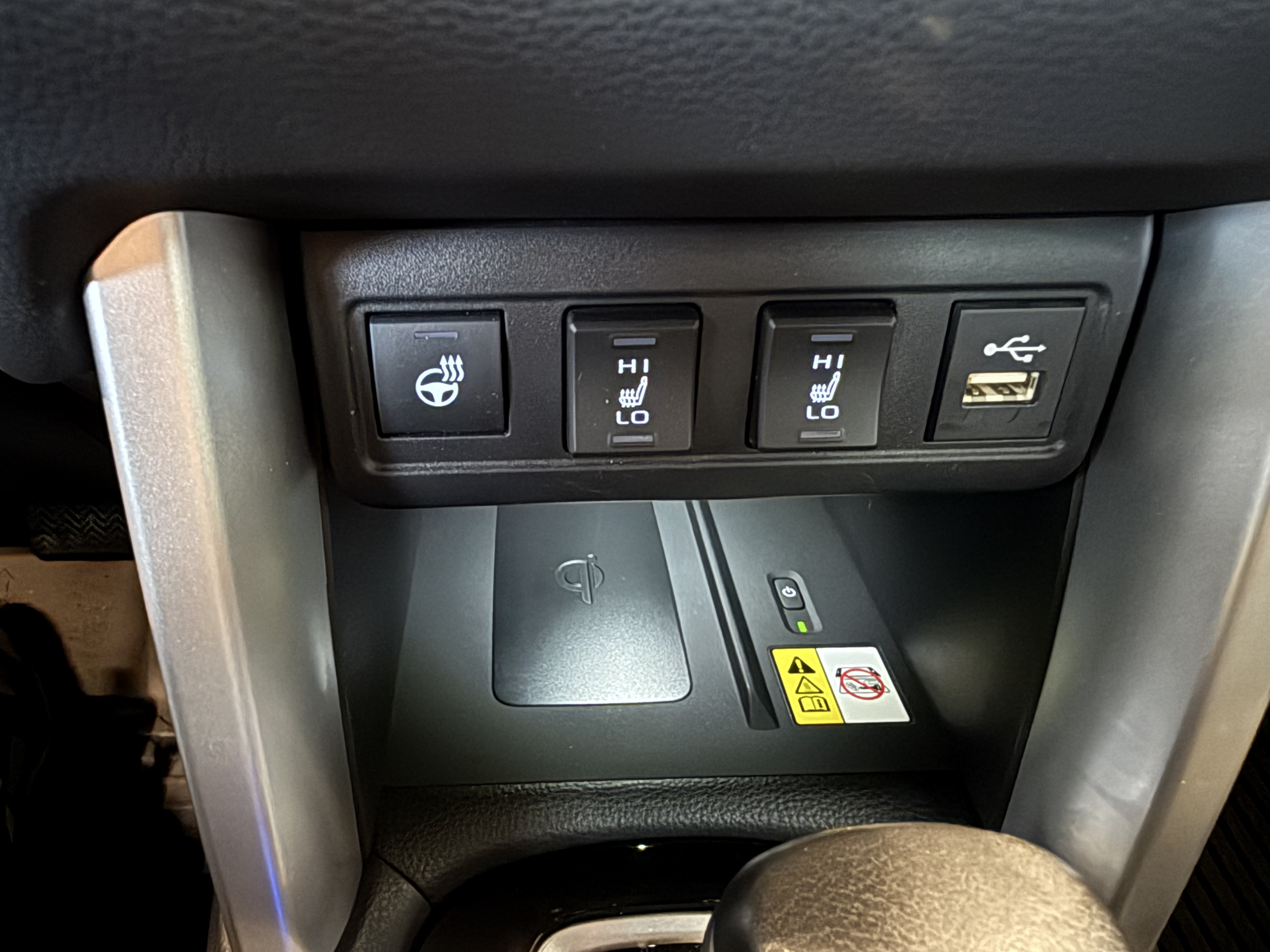 TOYOTA Corolla Cross 2023