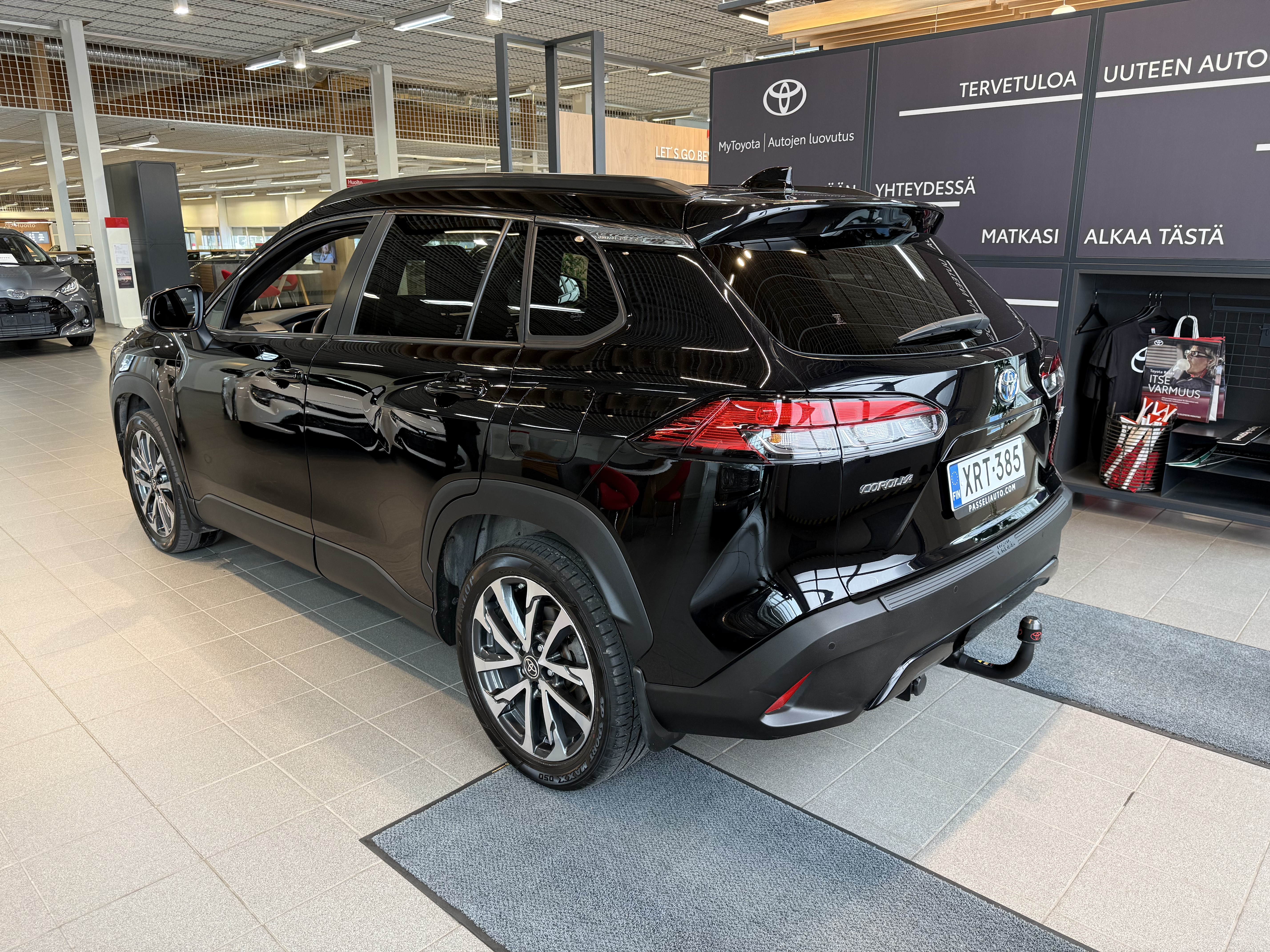 TOYOTA Corolla Cross 2023