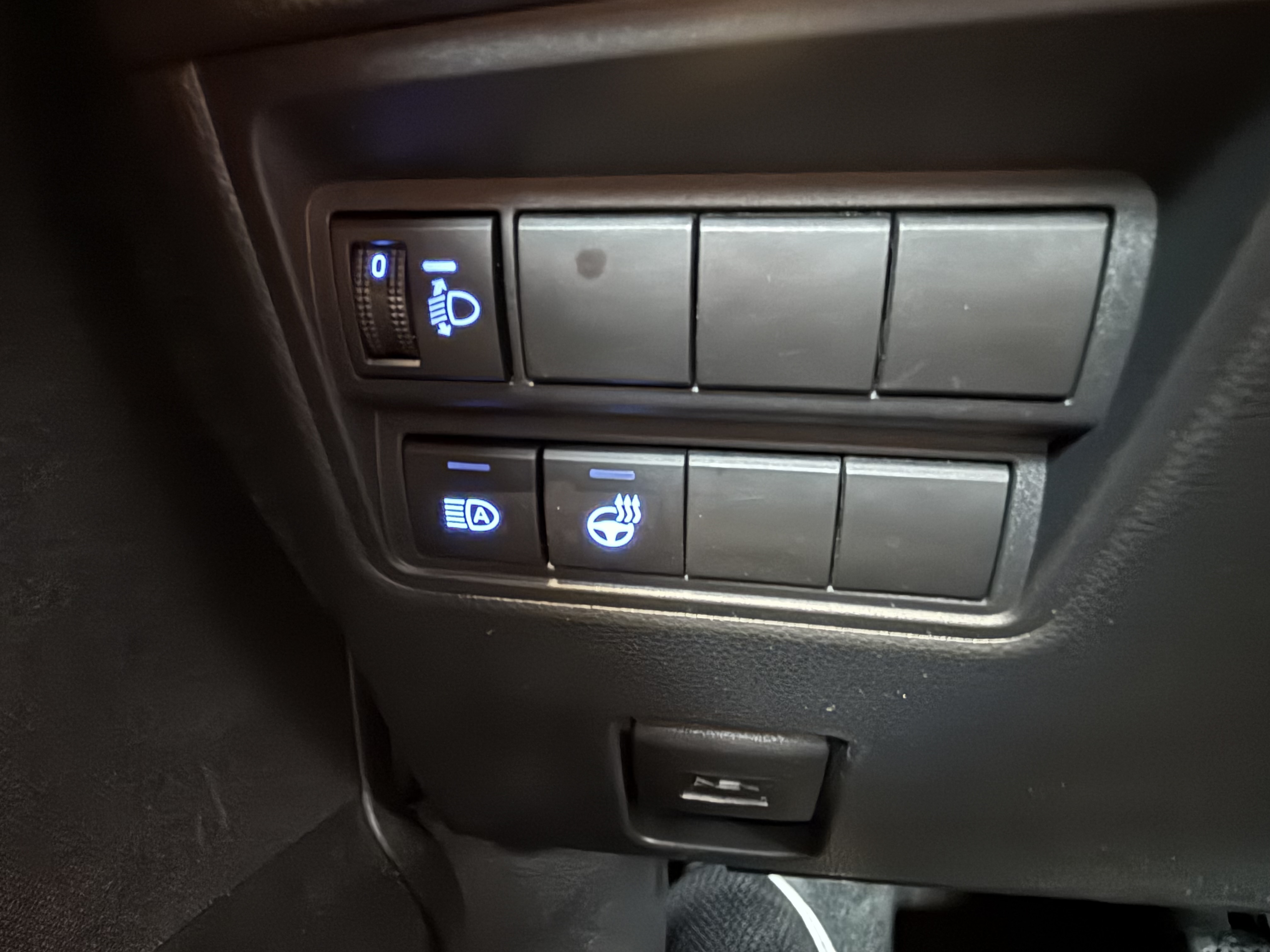TOYOTA YARIS 2024