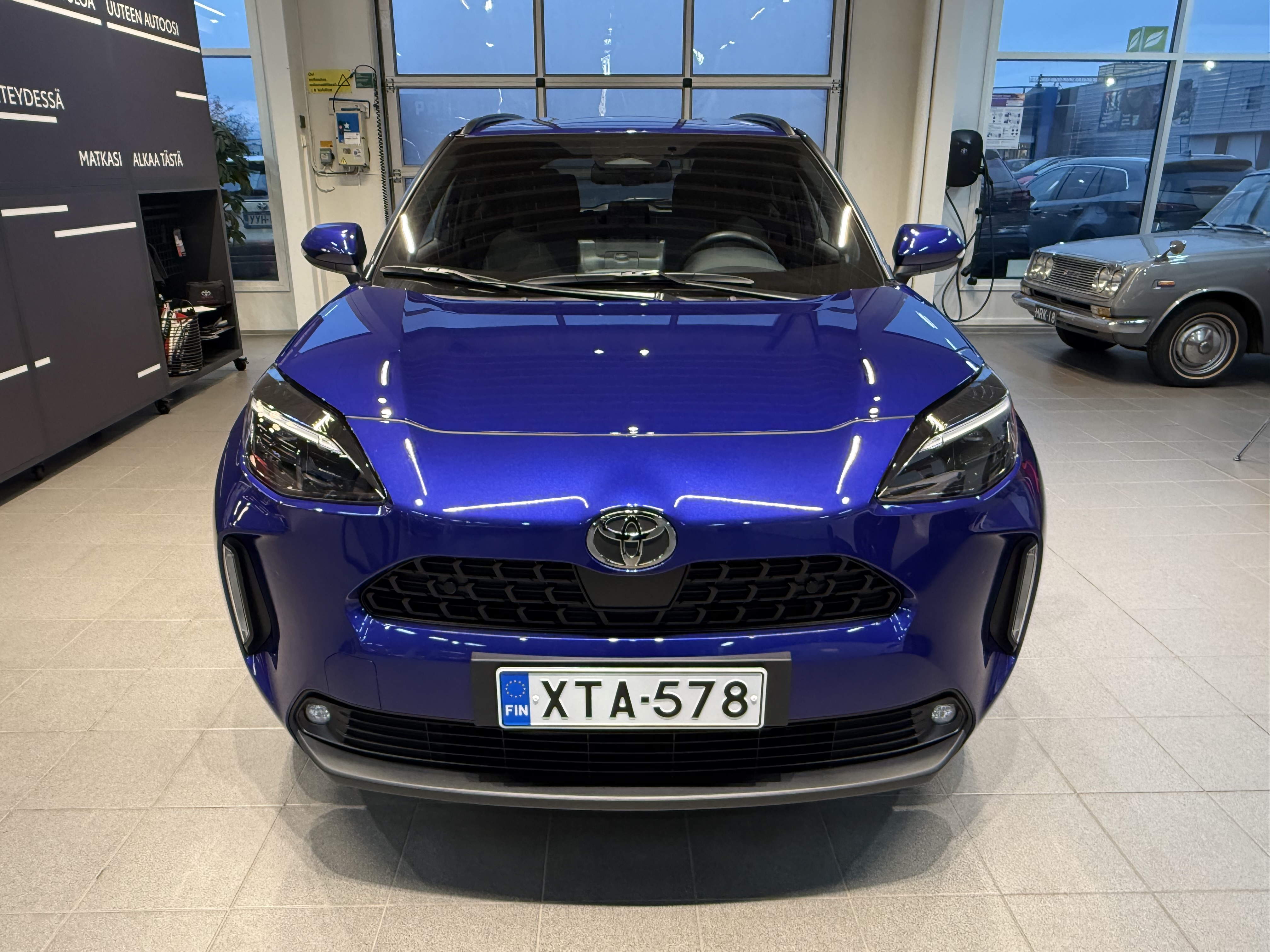 TOYOTA Yaris Cross 2024