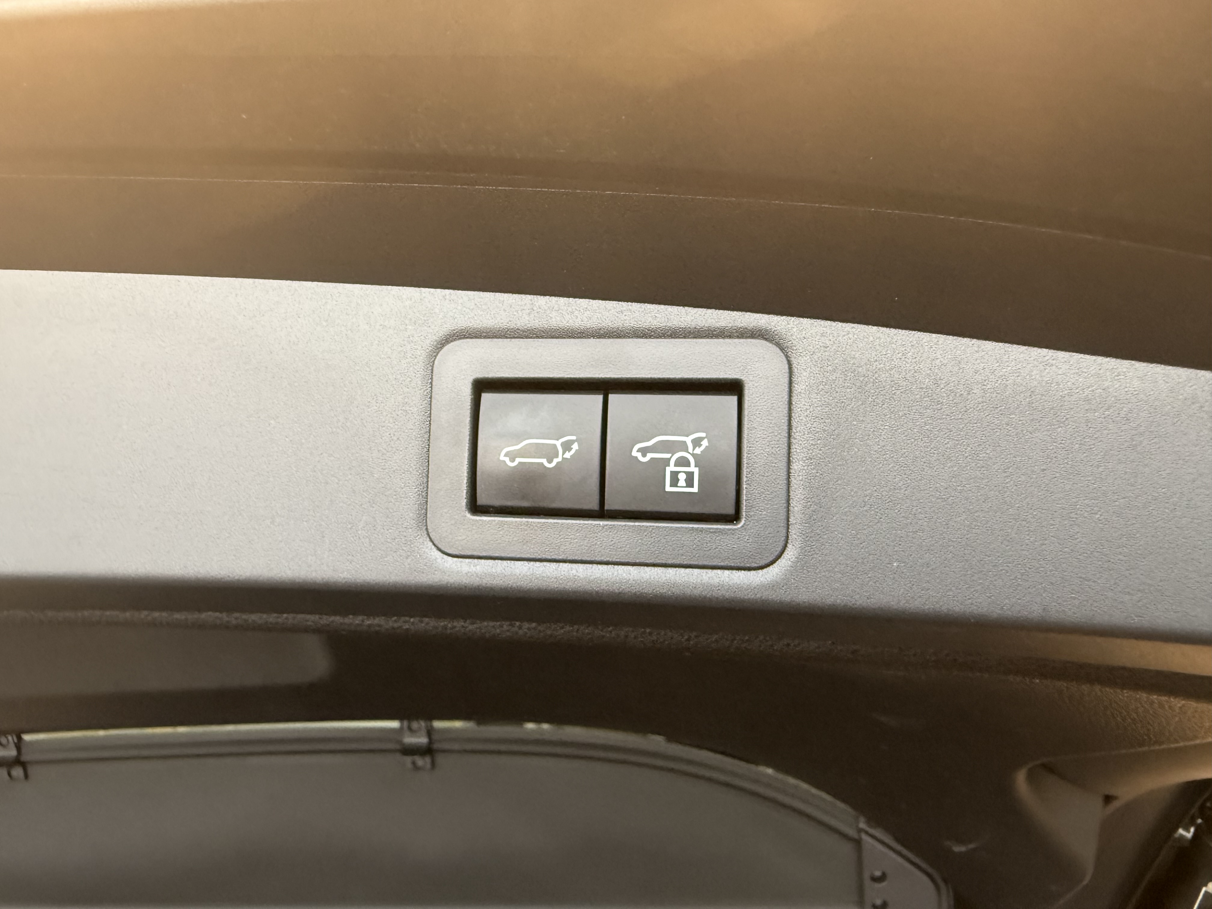 TOYOTA COROLLA 2025