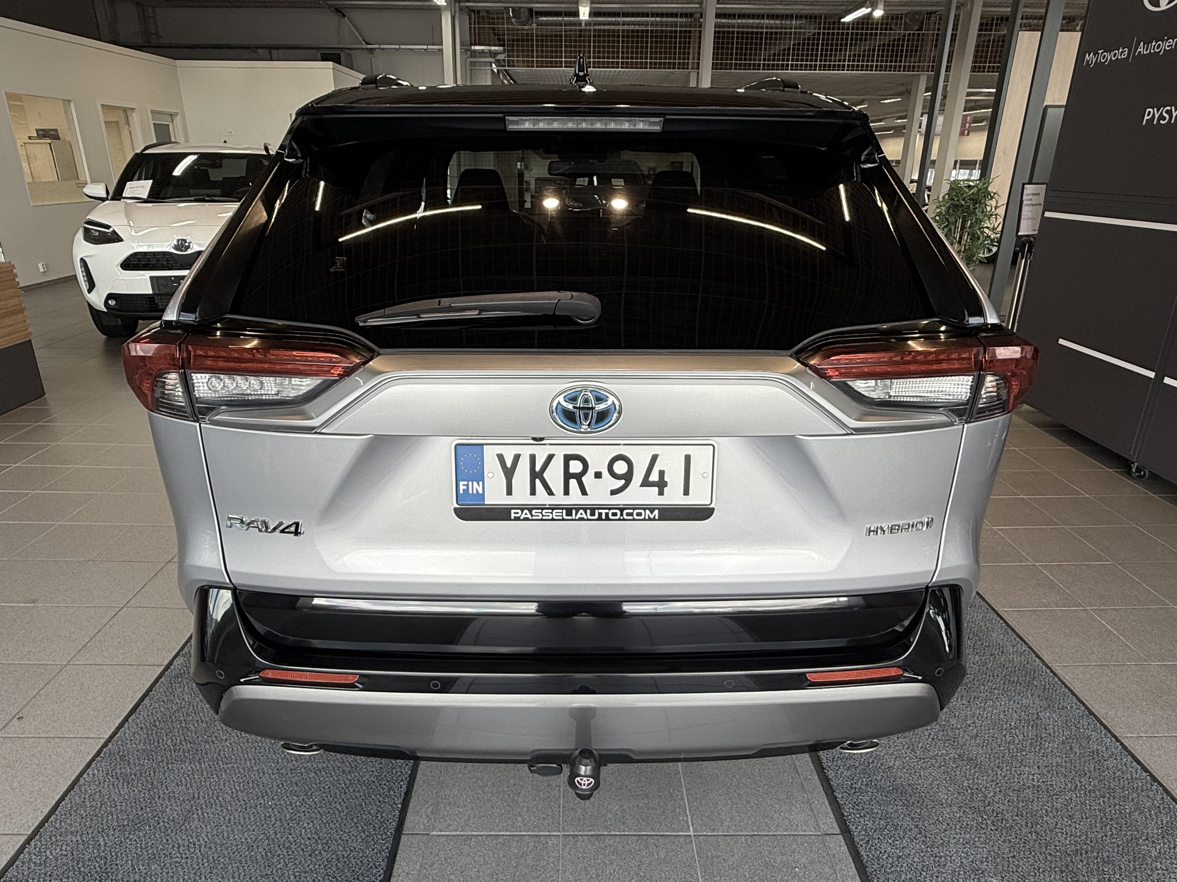 TOYOTA RAV4 2020