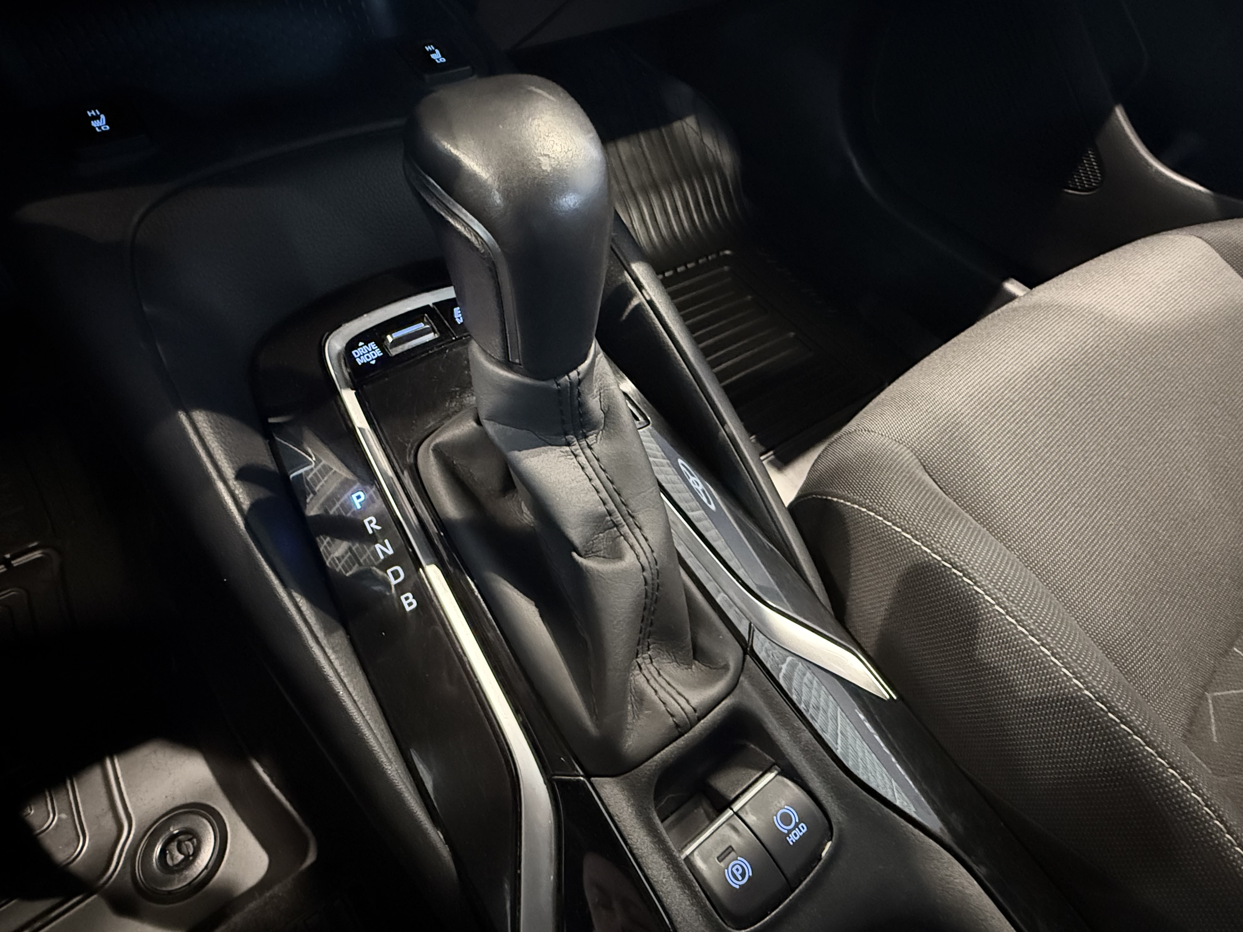 TOYOTA COROLLA 2019