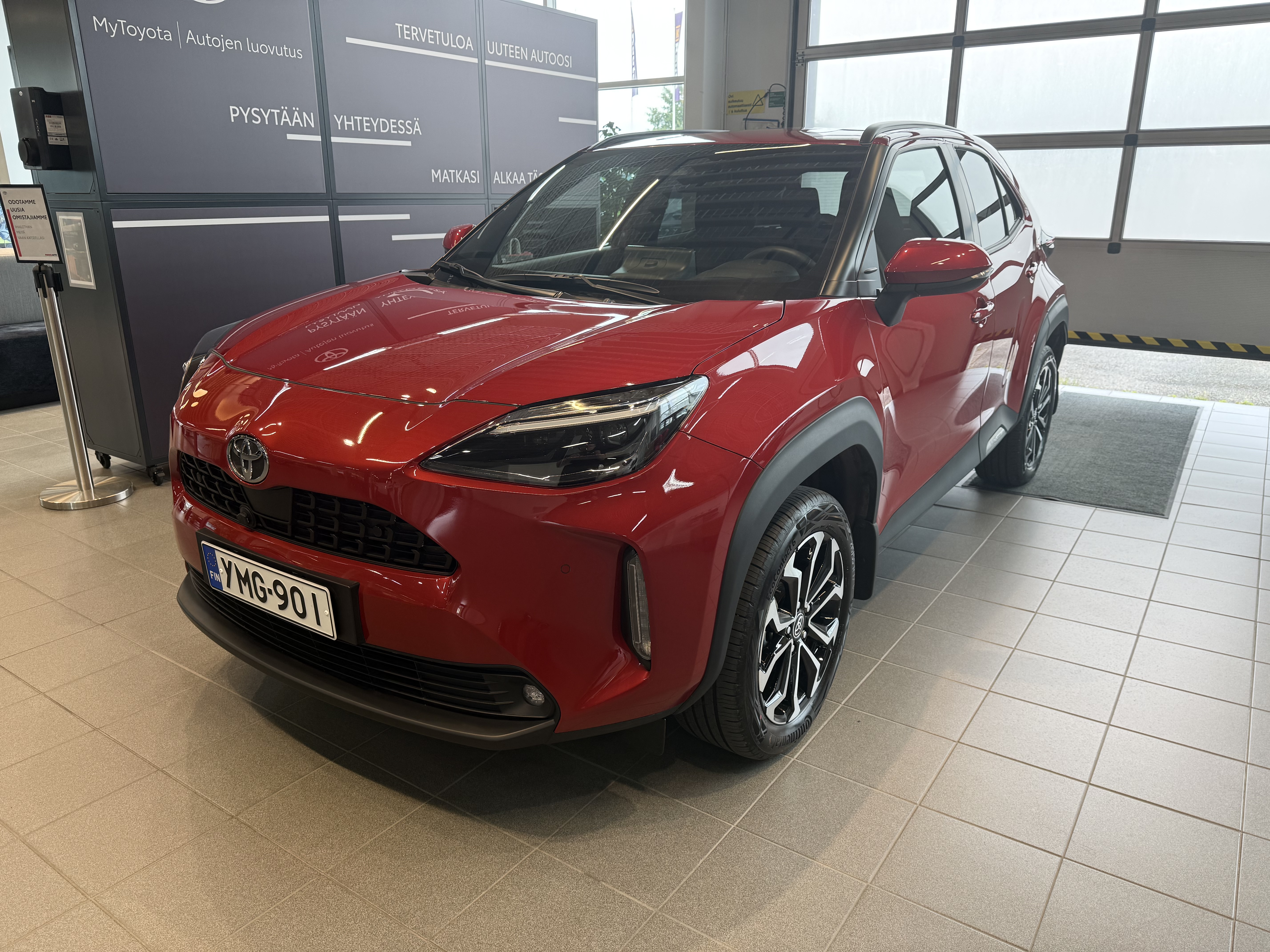 TOYOTA Yaris Cross 2026