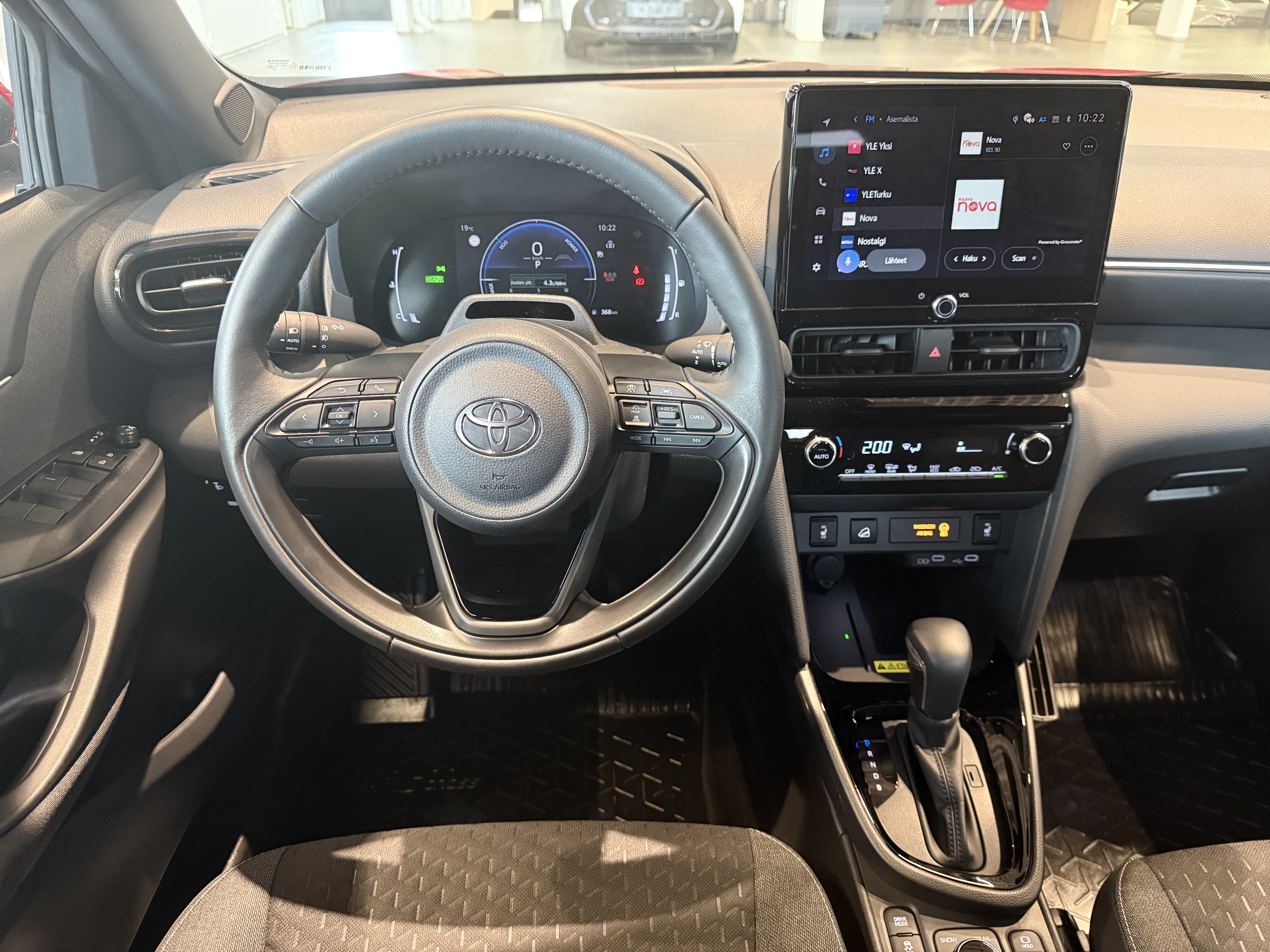 TOYOTA Yaris Cross 2026