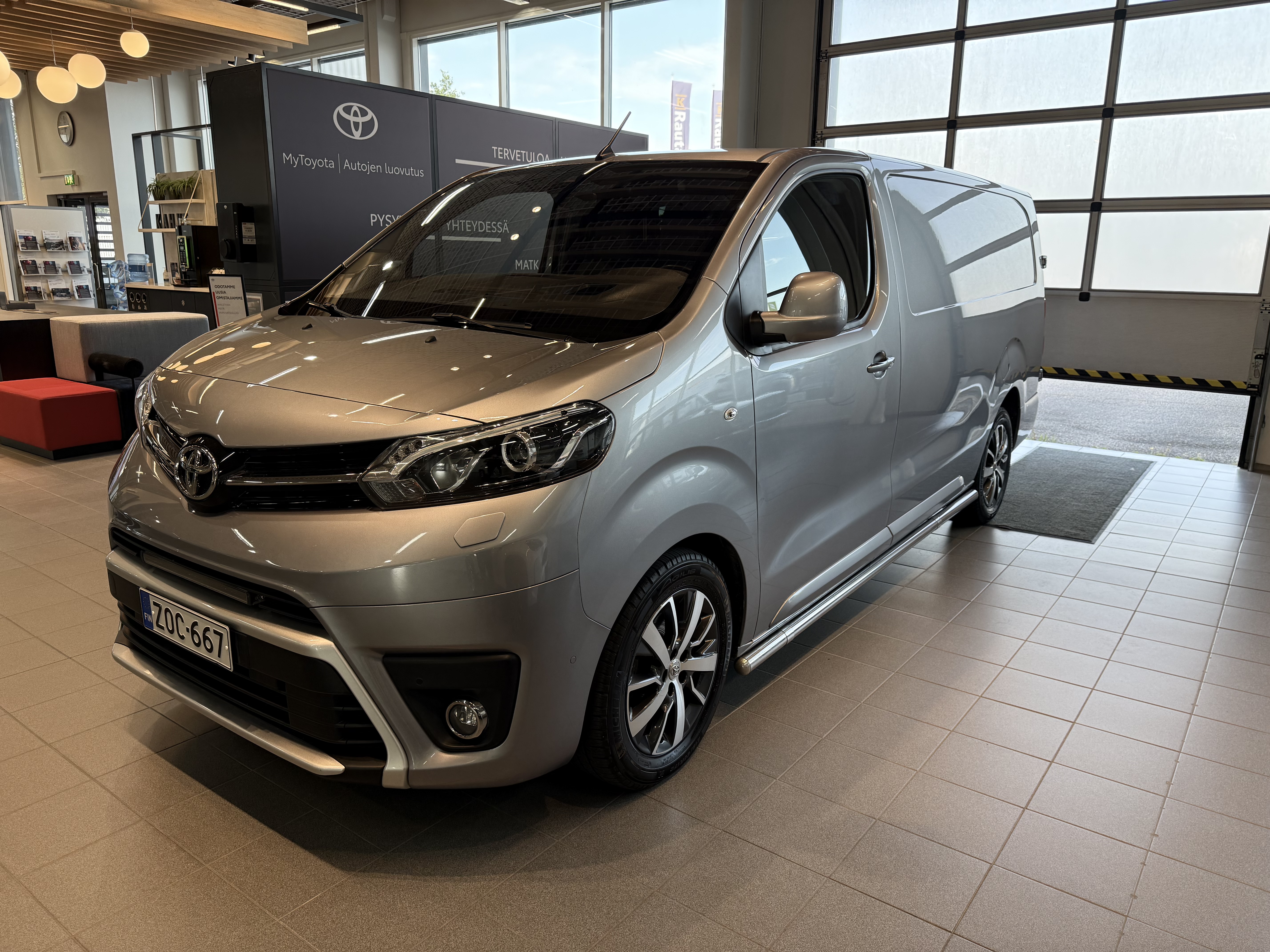 TOYOTA PROACE 2022