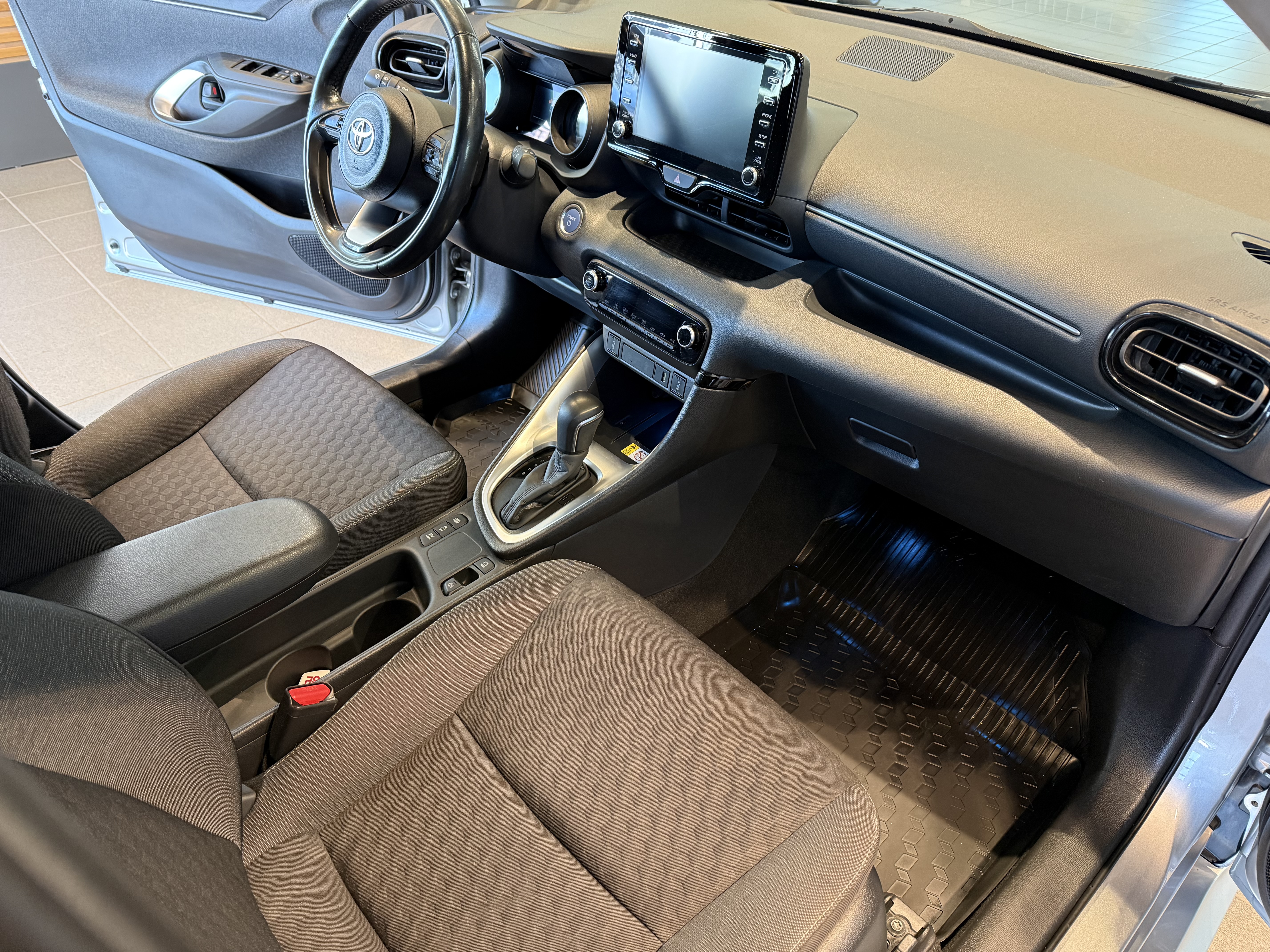 TOYOTA YARIS 2022