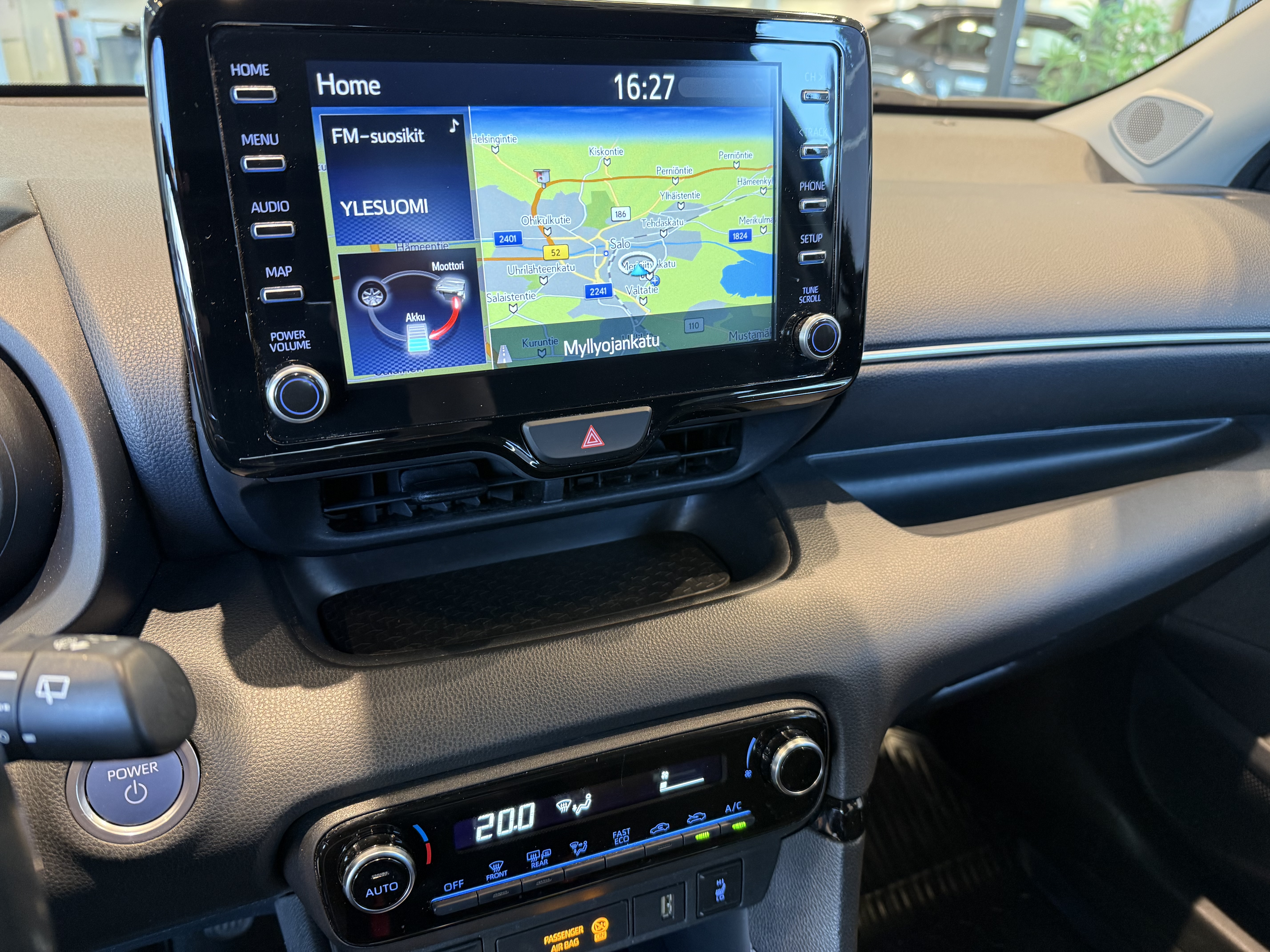 TOYOTA YARIS 2022