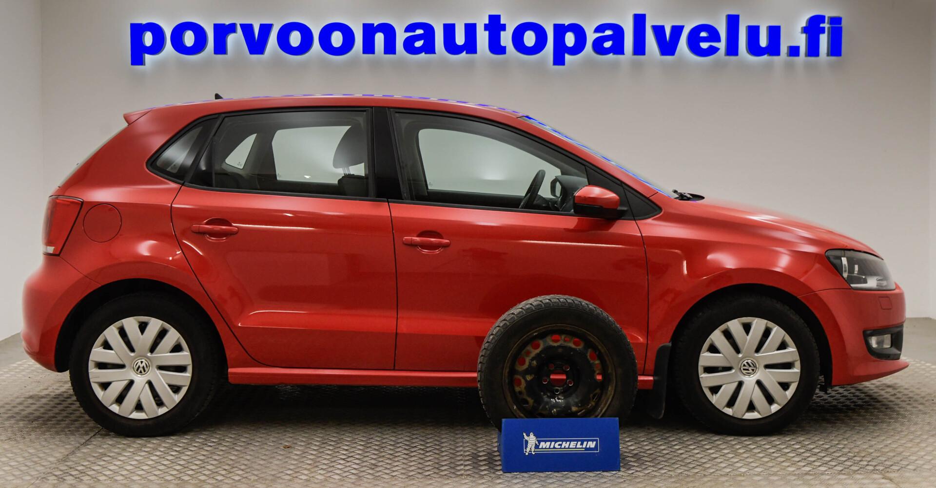 VOLKSWAGEN Polo 2010