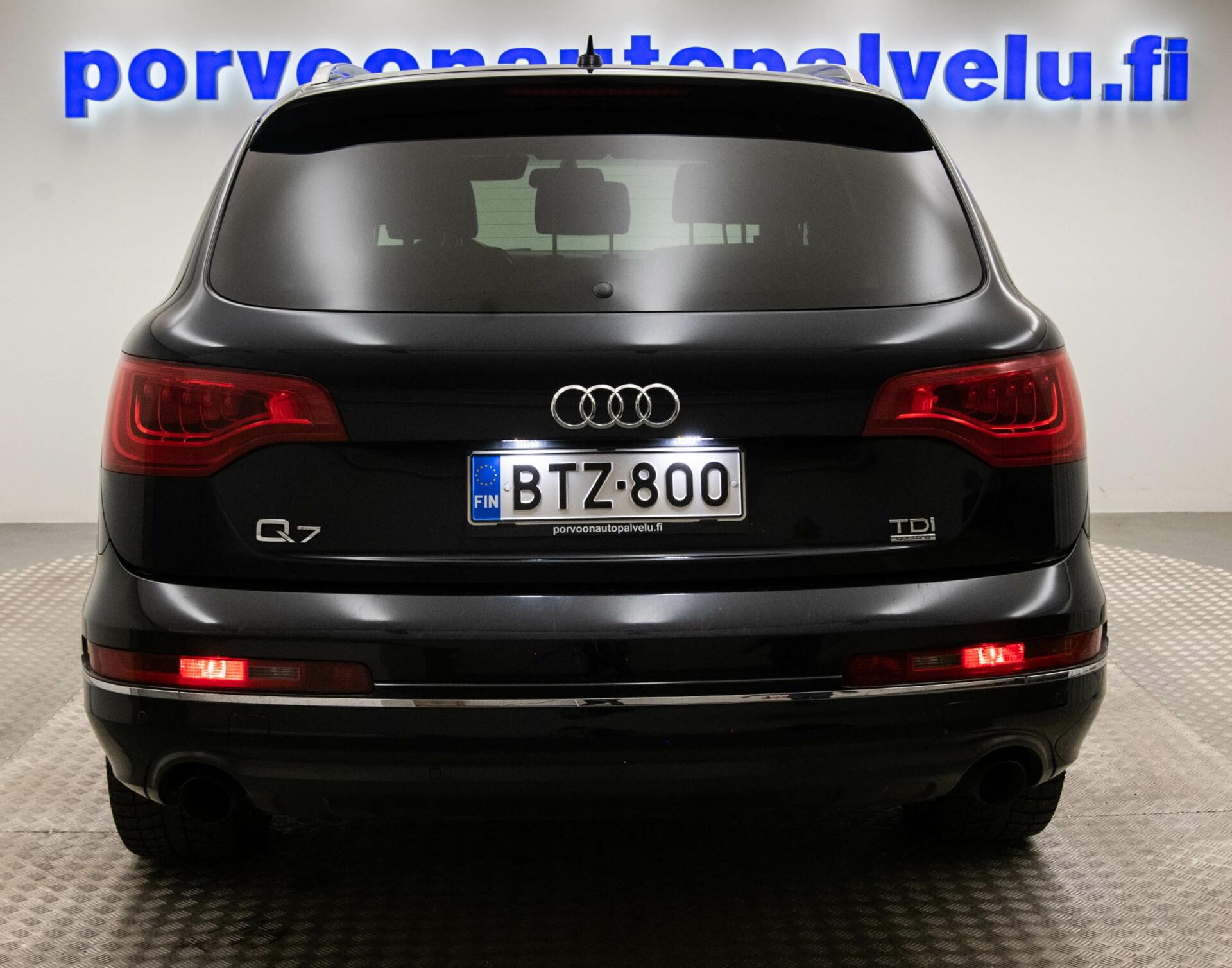 AUDI Q7 2011
