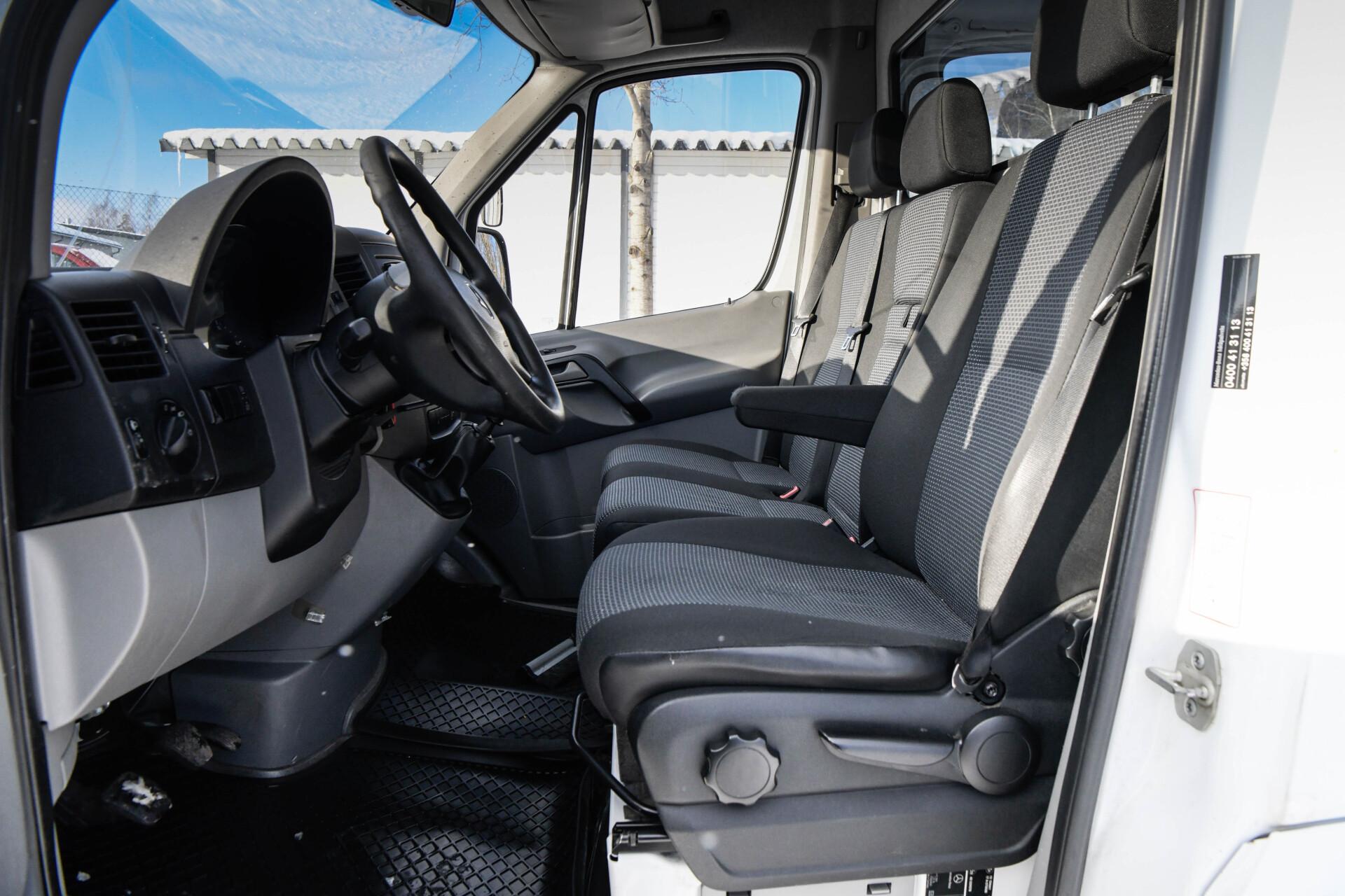 MERCEDES-BENZ Sprinter 2012