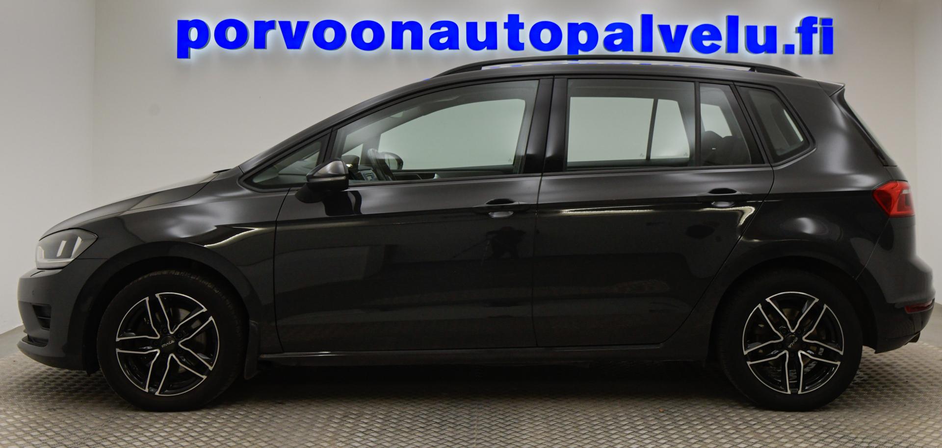 VOLKSWAGEN Golf Sportsvan 2016