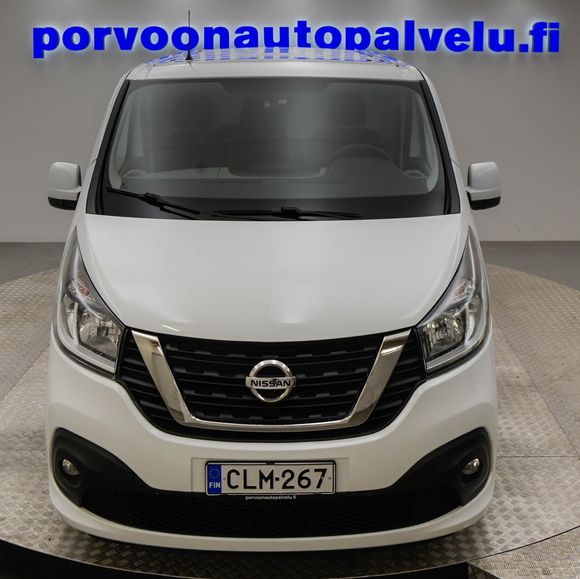 NISSAN NV300 2018