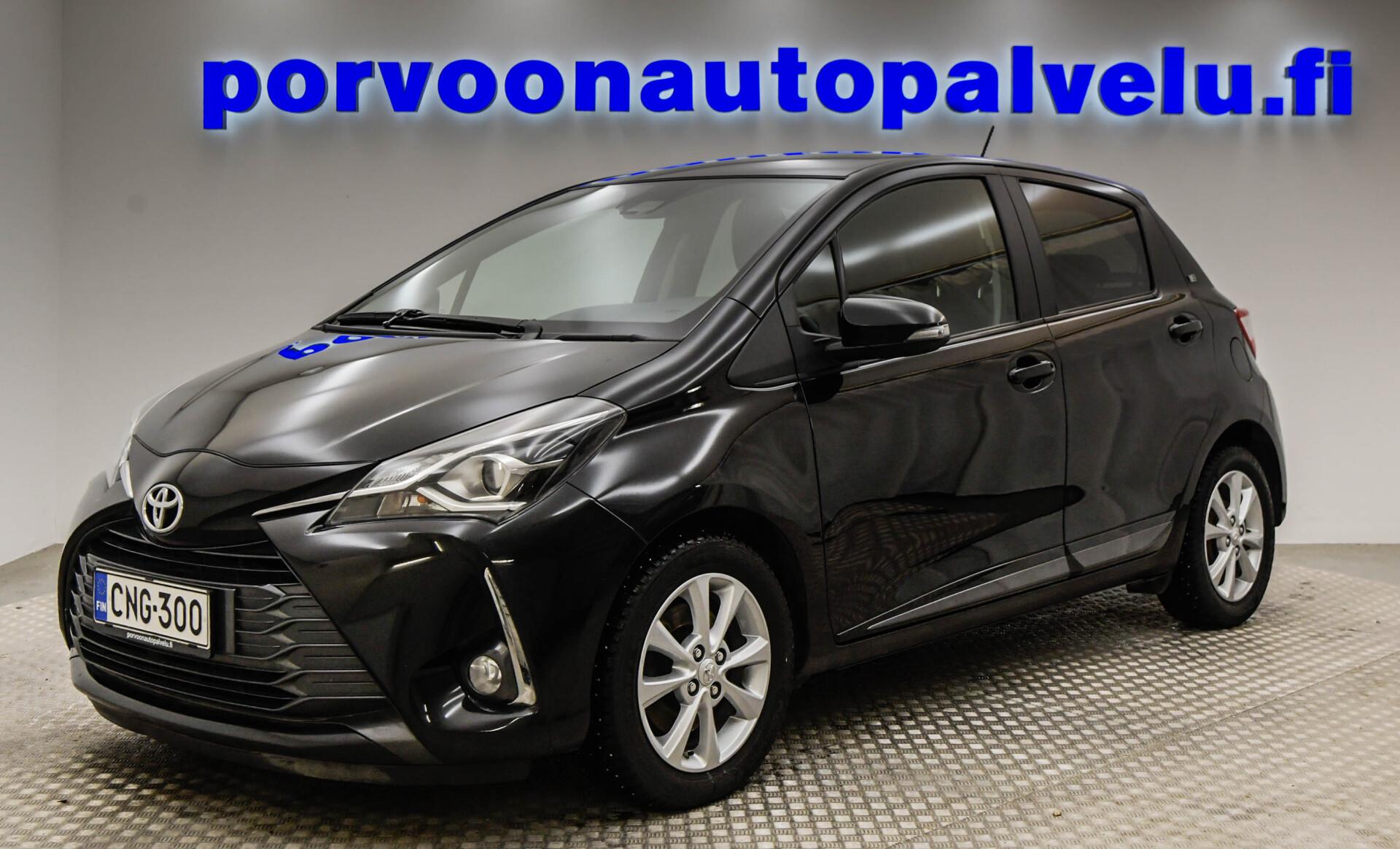 TOYOTA Yaris 2019