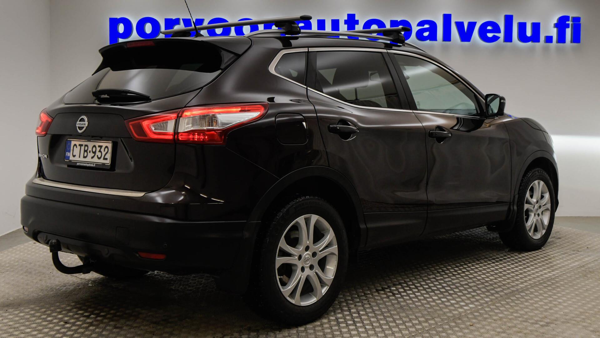 NISSAN Qashqai 2015