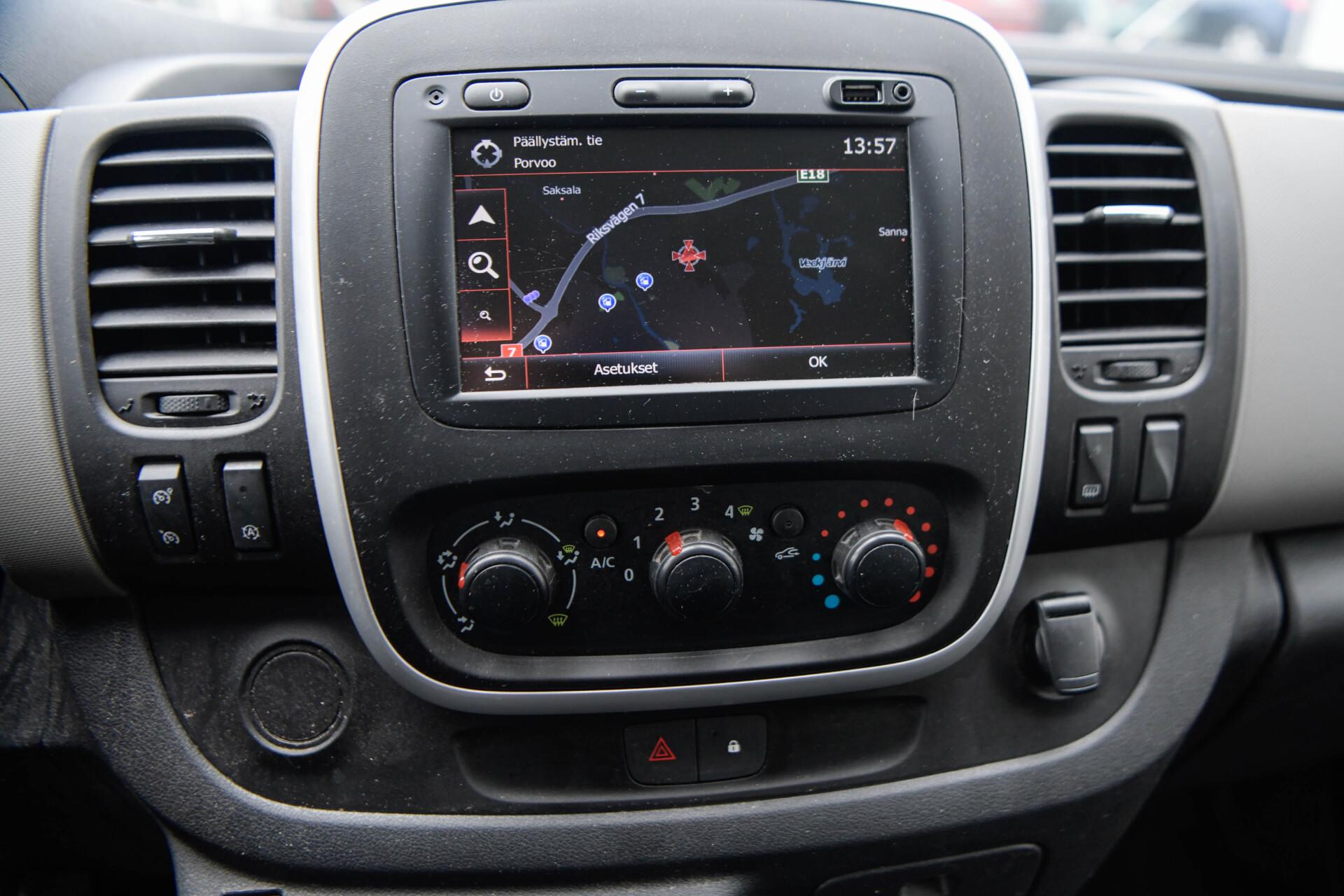 RENAULT Trafic 2019