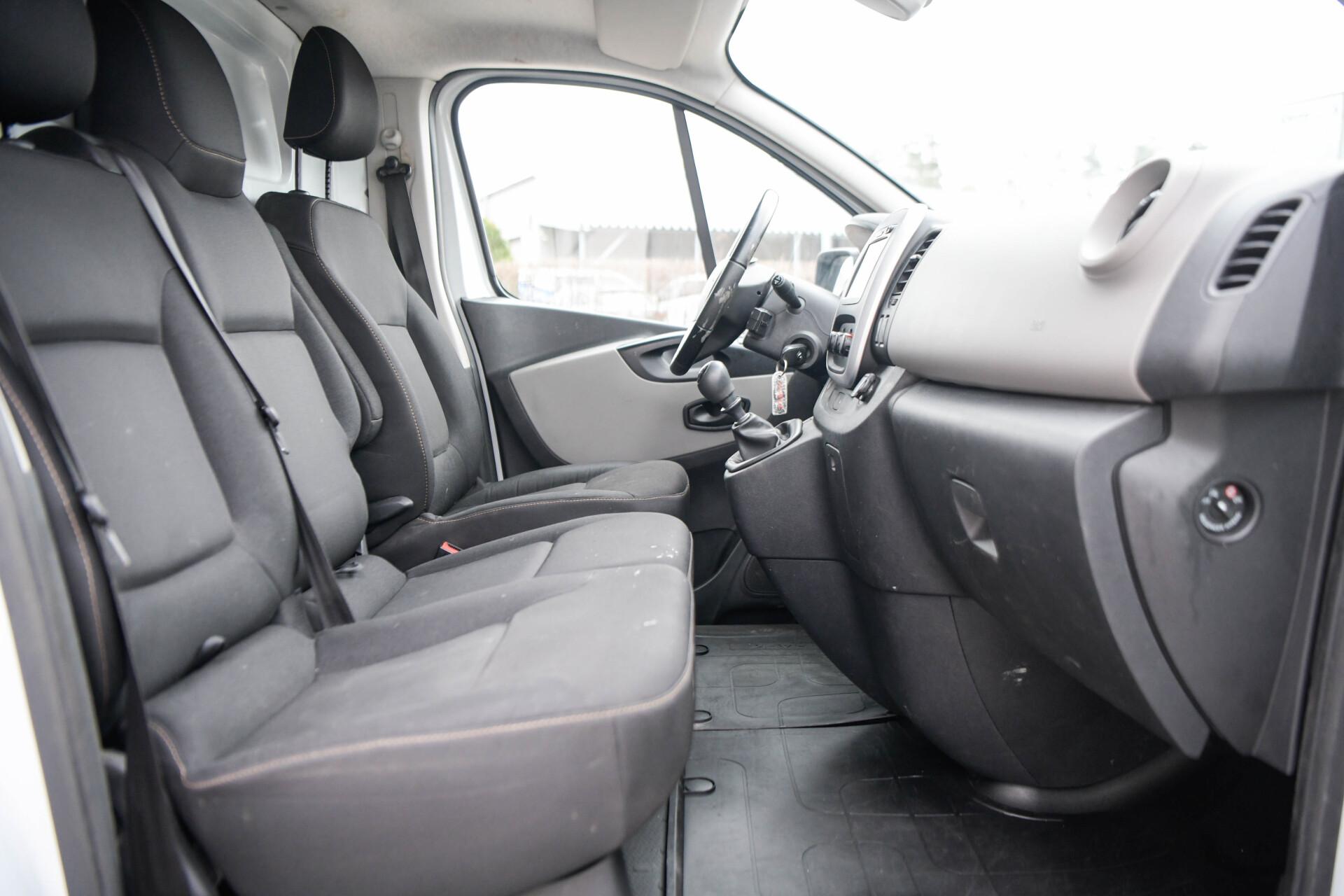 RENAULT Trafic 2019